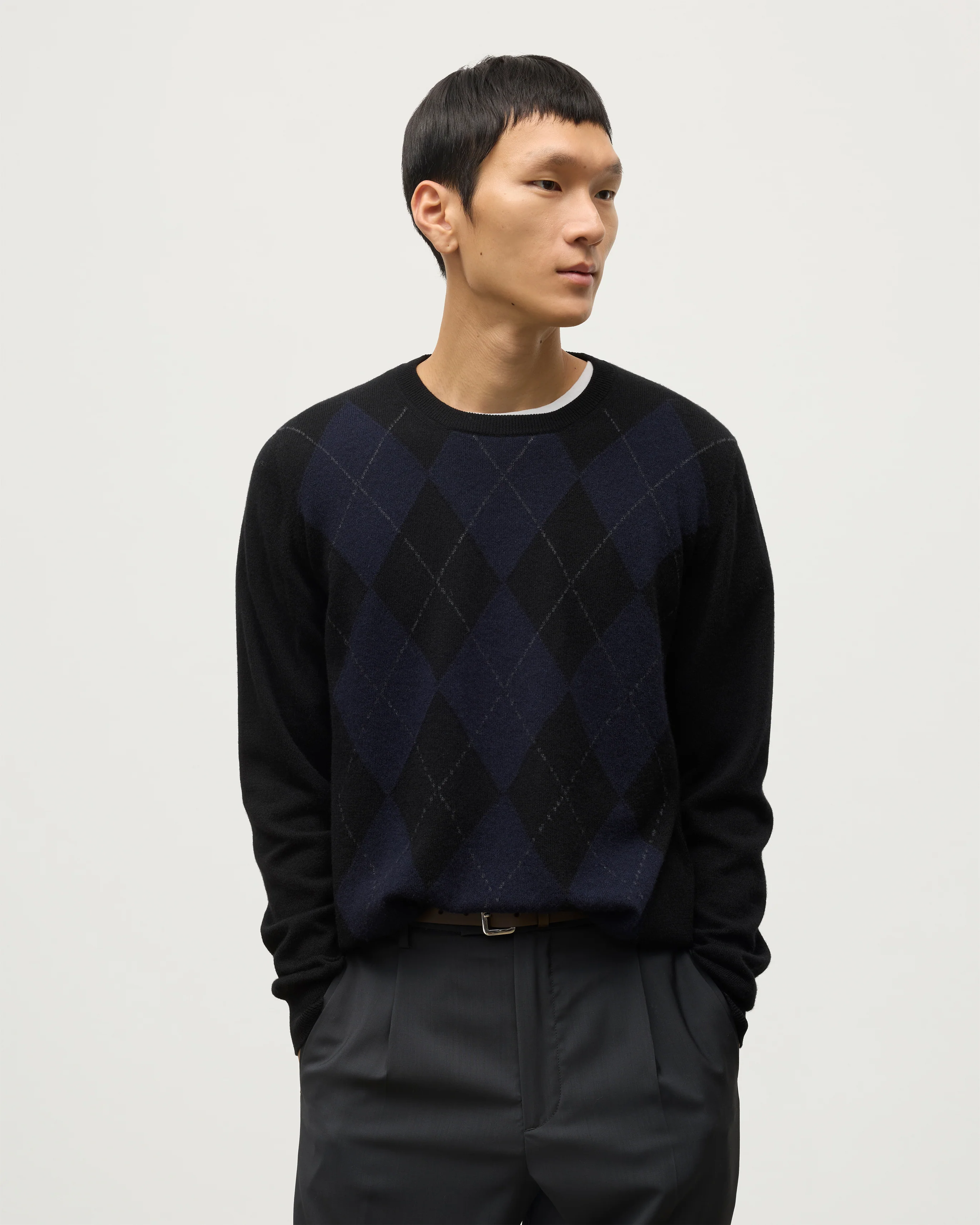 Argyll Black Cashmere Jumper - Image 5