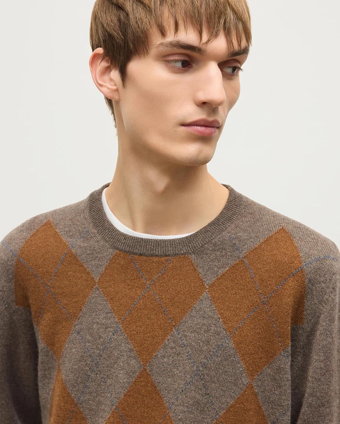 Argyll Brown Cashmere Jumper - Image 6