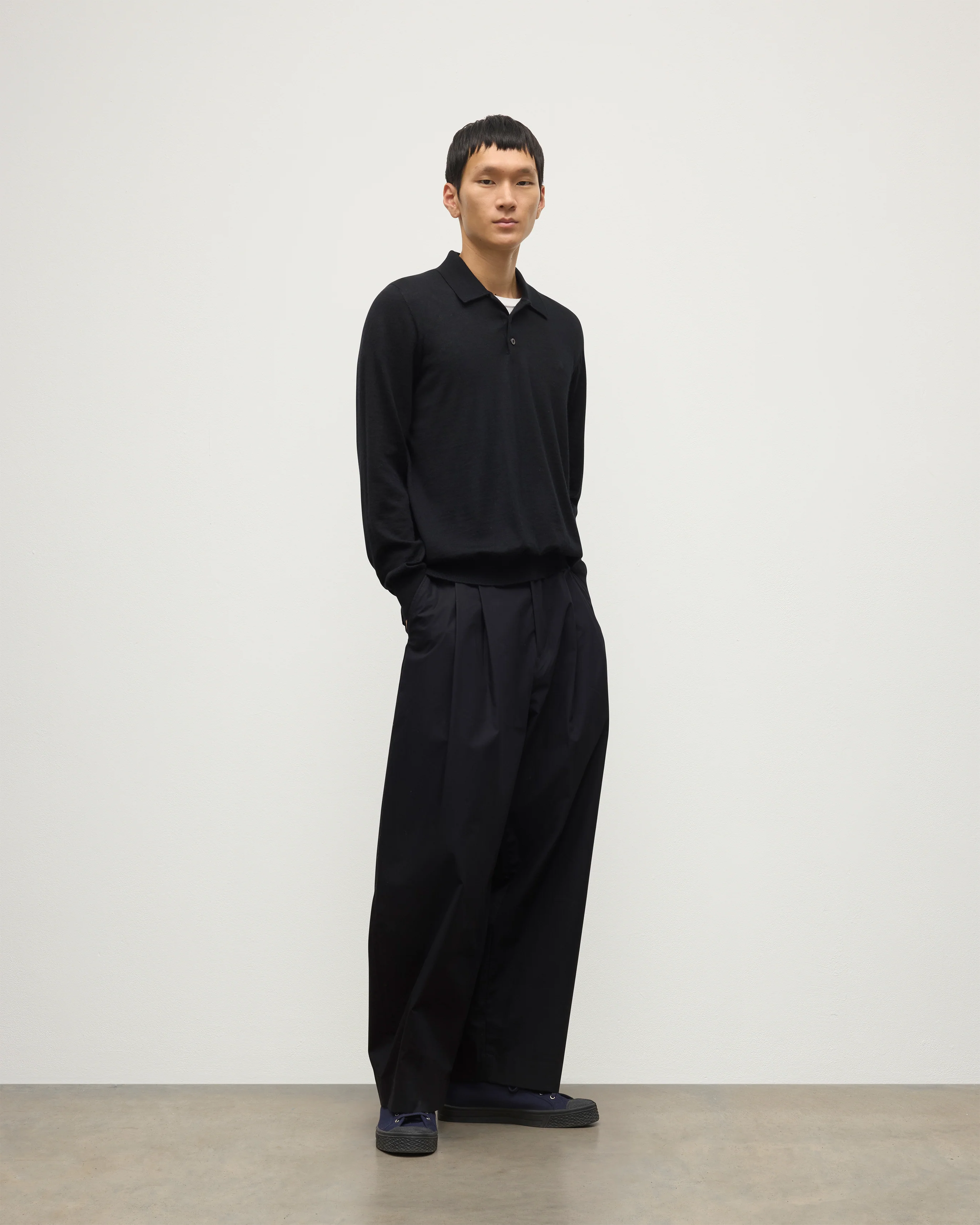 Fin Black Superfine Cashmere Polo Shirt - Image 3