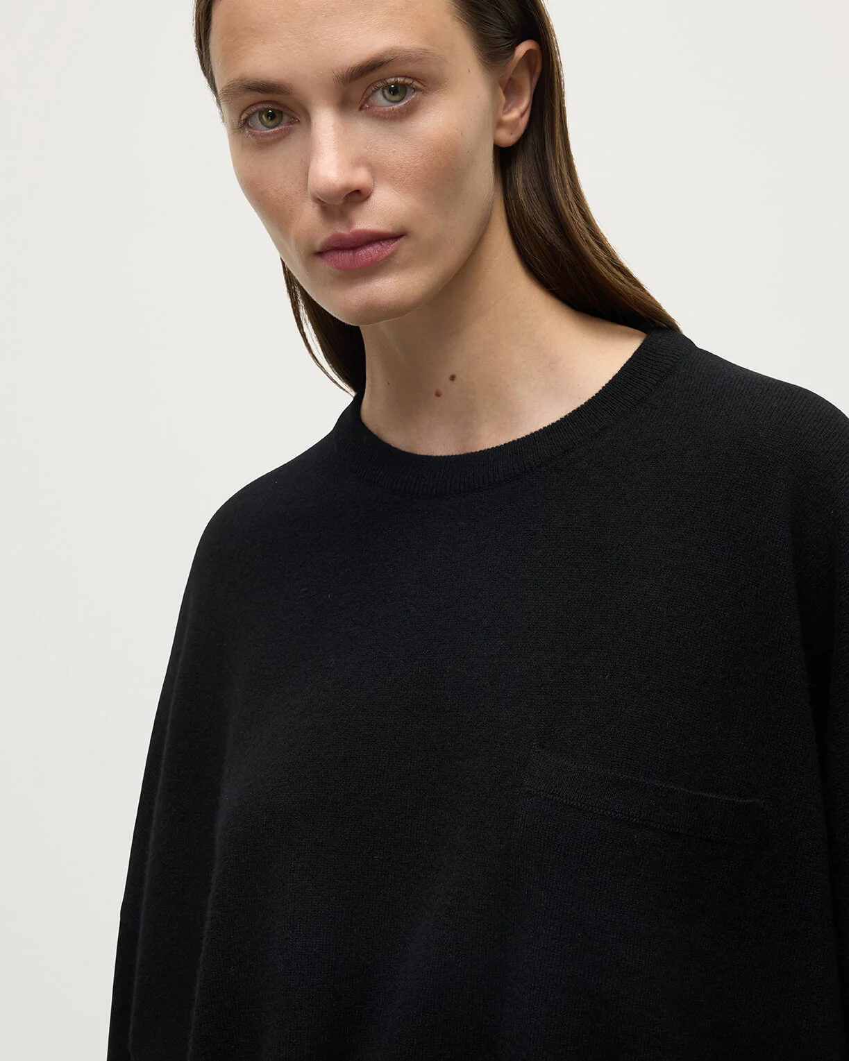 Gauzy Pocket Black Cashmere Jumper - Image 5
