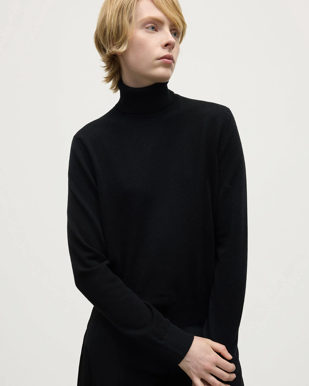 Classic Cashmere Black Roll Neck Jumper - Image 5