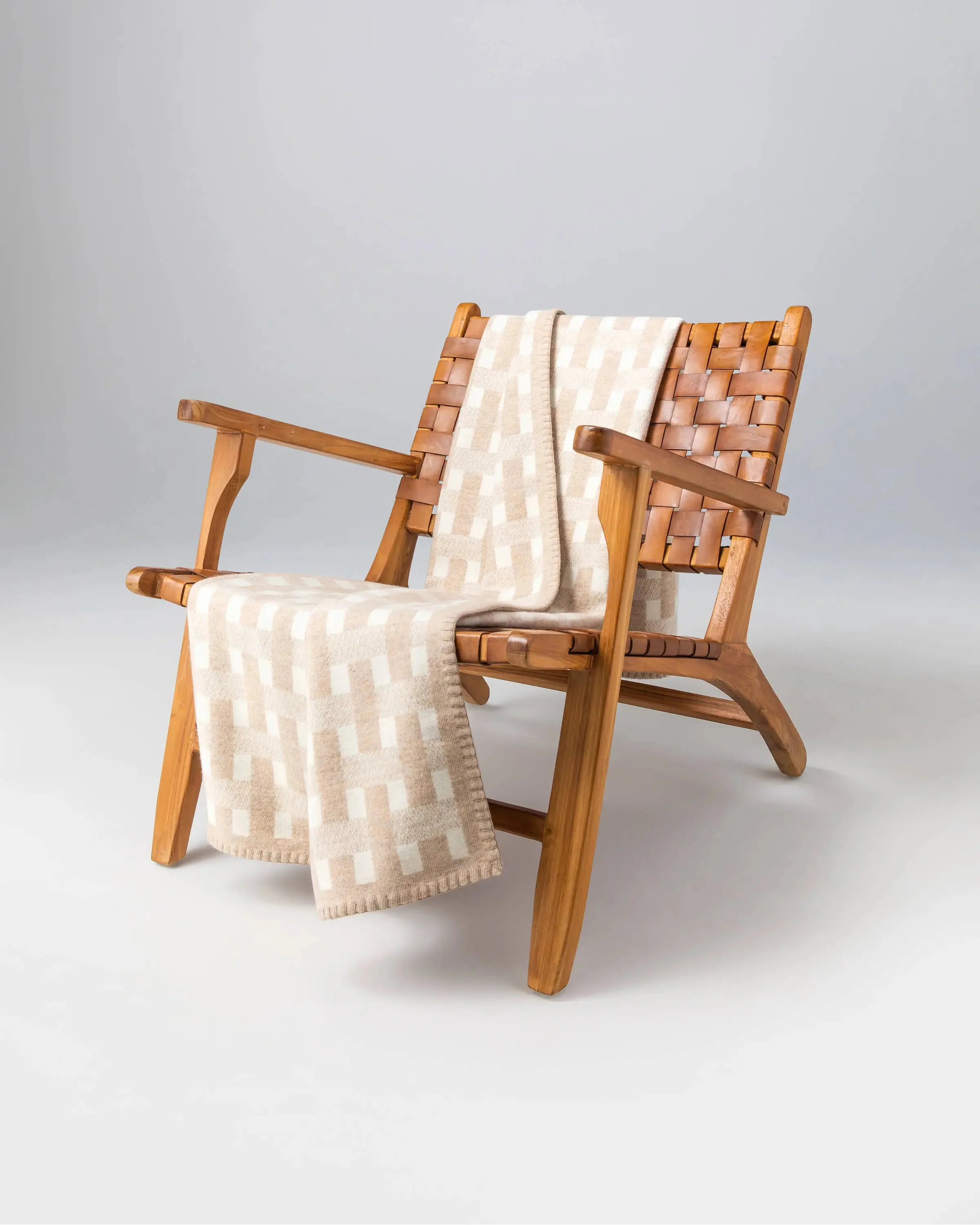 Blanket Stitched Basketweave Natural Throw
