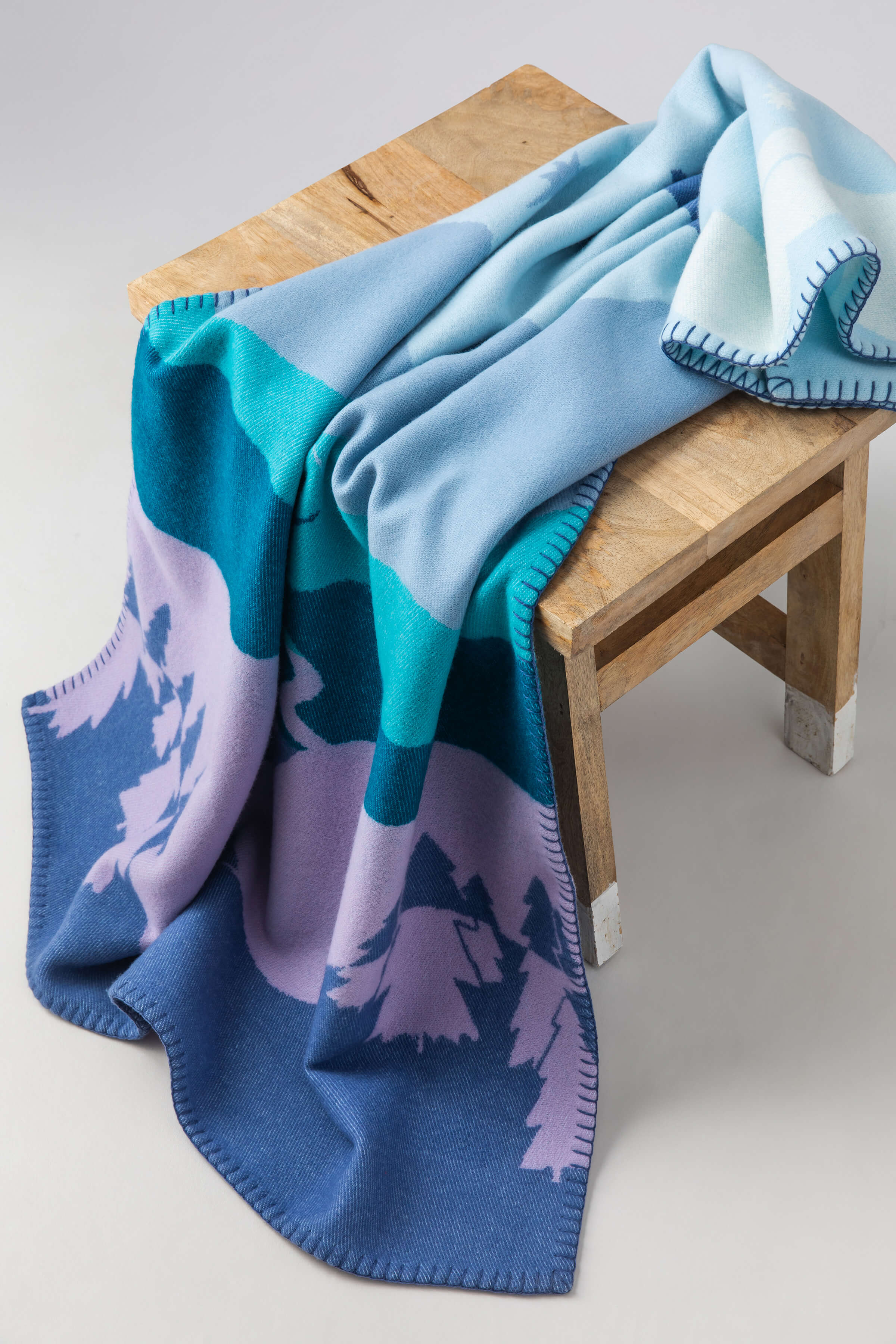 Children's Blanket in Mountainside - Image 2