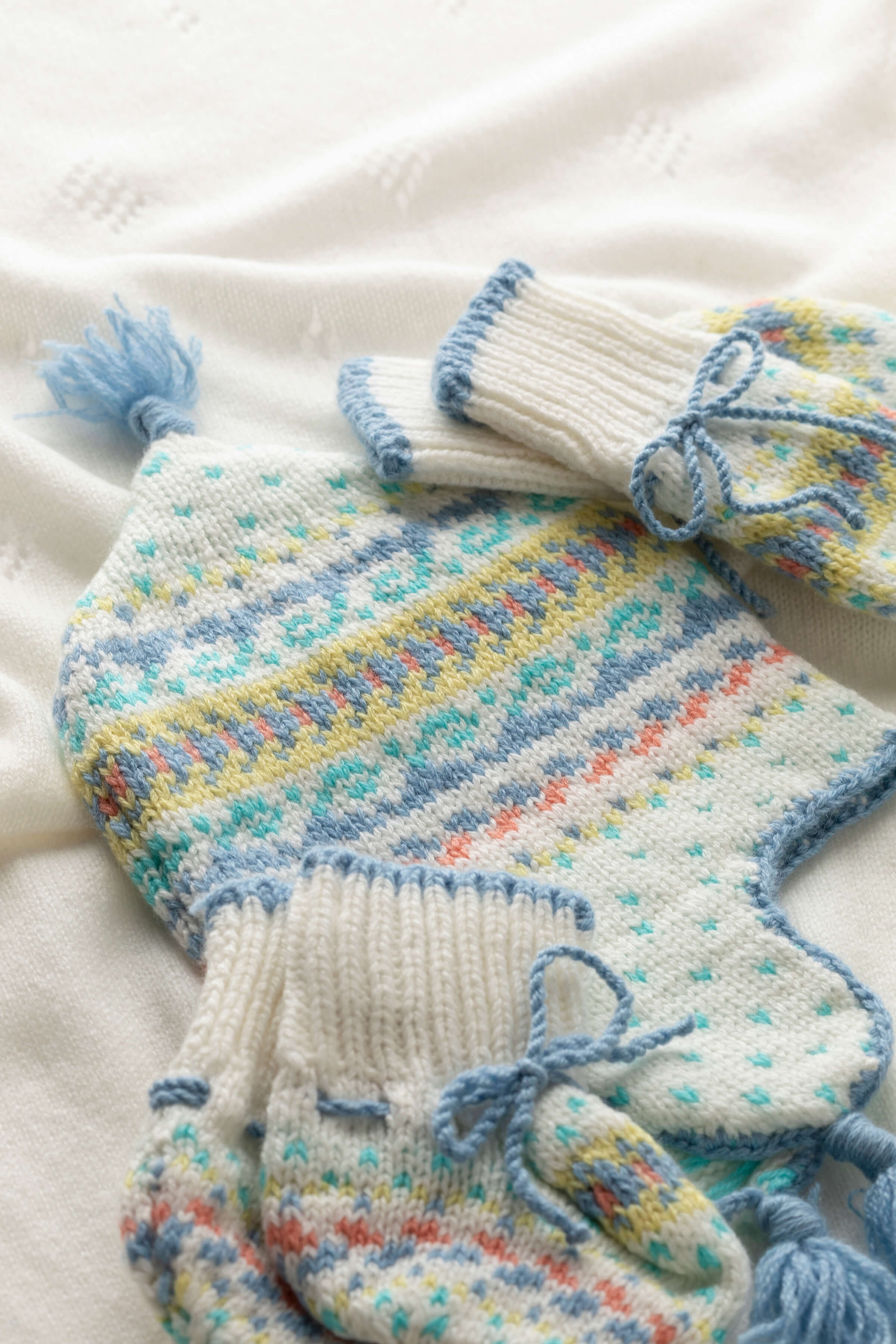 Blue Fairisle Cashmere Baby Booties - Image 6