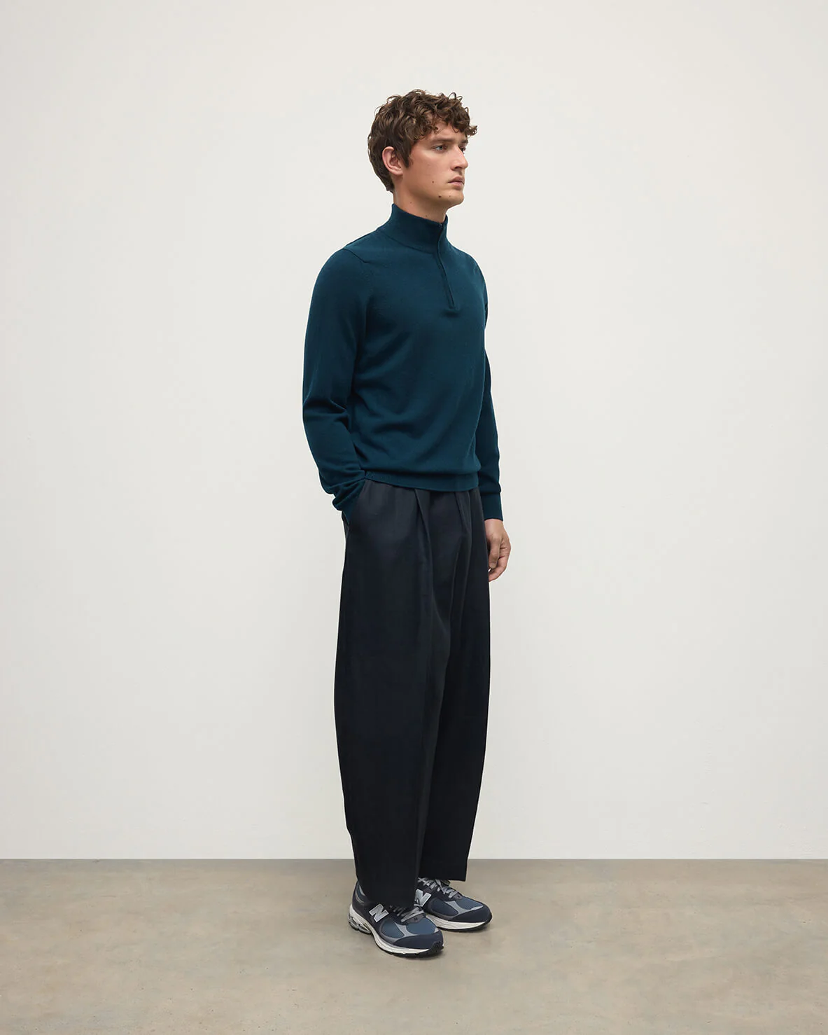 Classic Cashmere Dark Green Zip Neck Jumper - Image 3