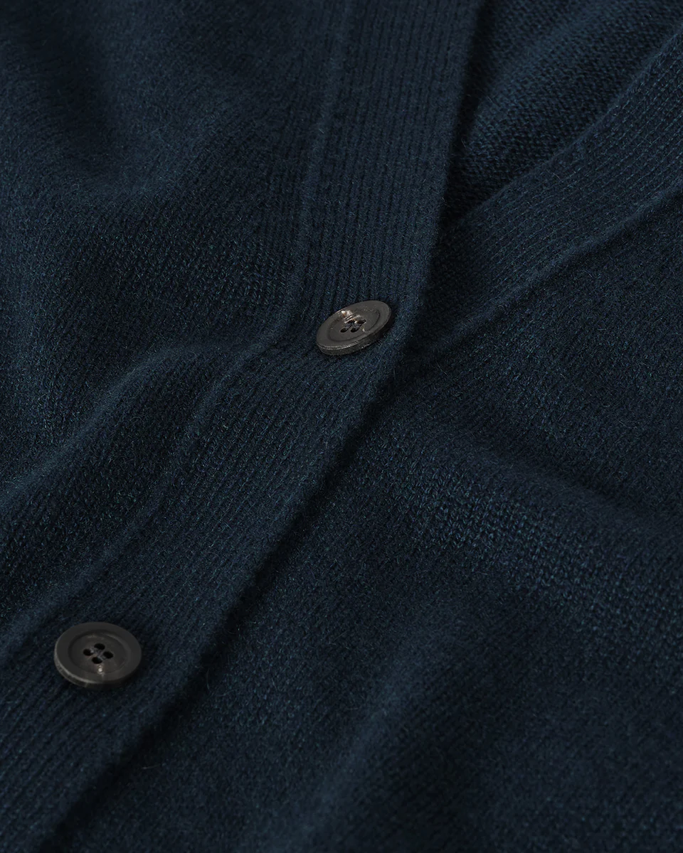 Boyfriend-Fit Dark Green Cashmere Cardigan - Image 6