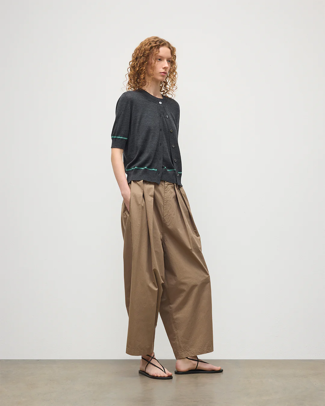 Brae Dark Grey Merino Short Sleeve Cardigan - Image 3