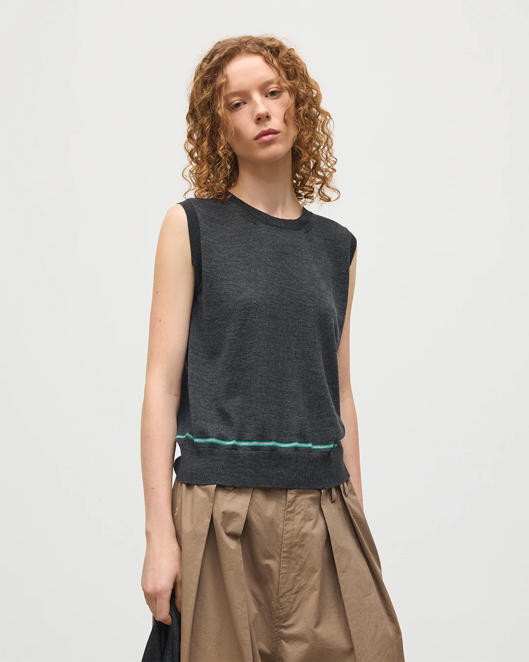 Brae Dark Grey Merino Sleeveless Tank - Image 5