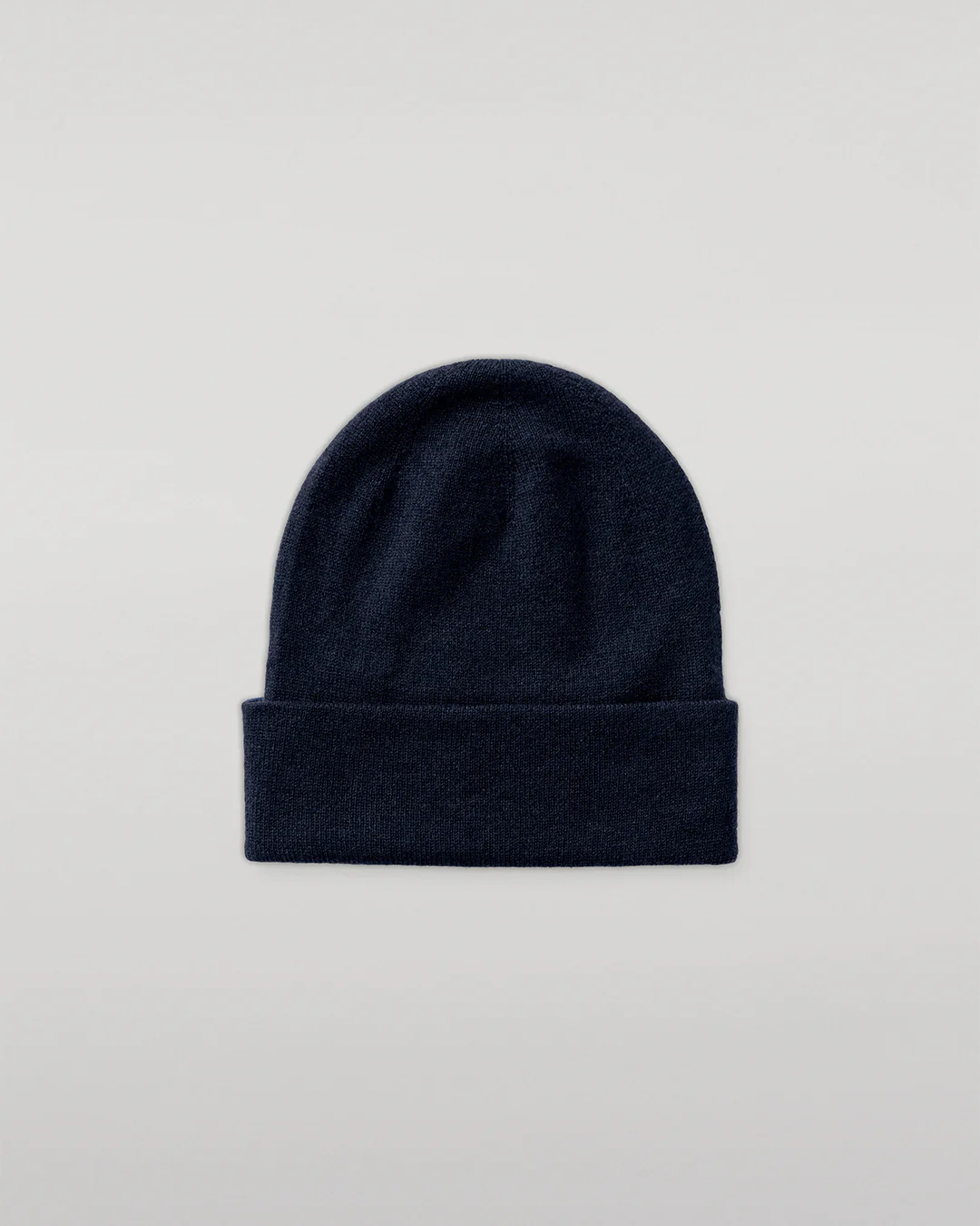 Braemar Dark Navy Cashmere Beanie