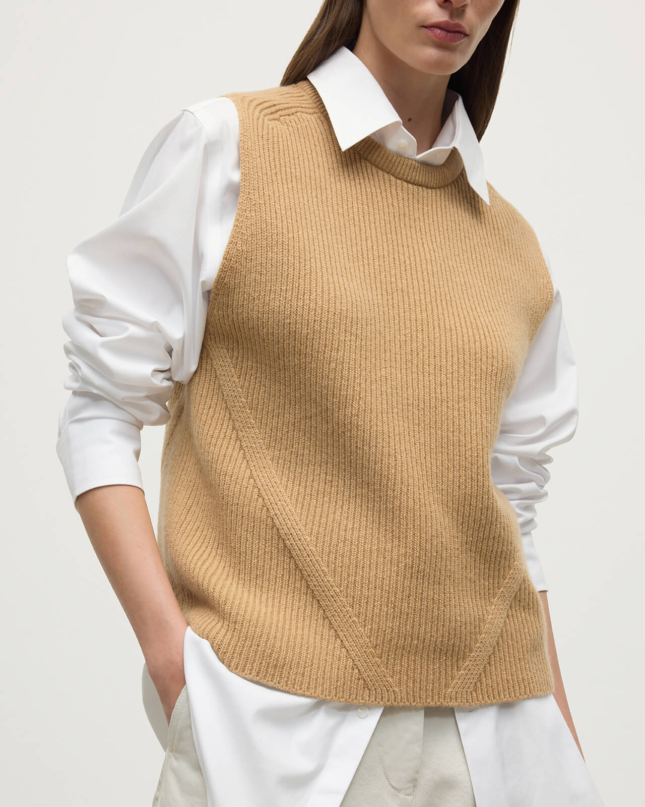 Sleeveless Camel Cashmere Tank Top - Image 5