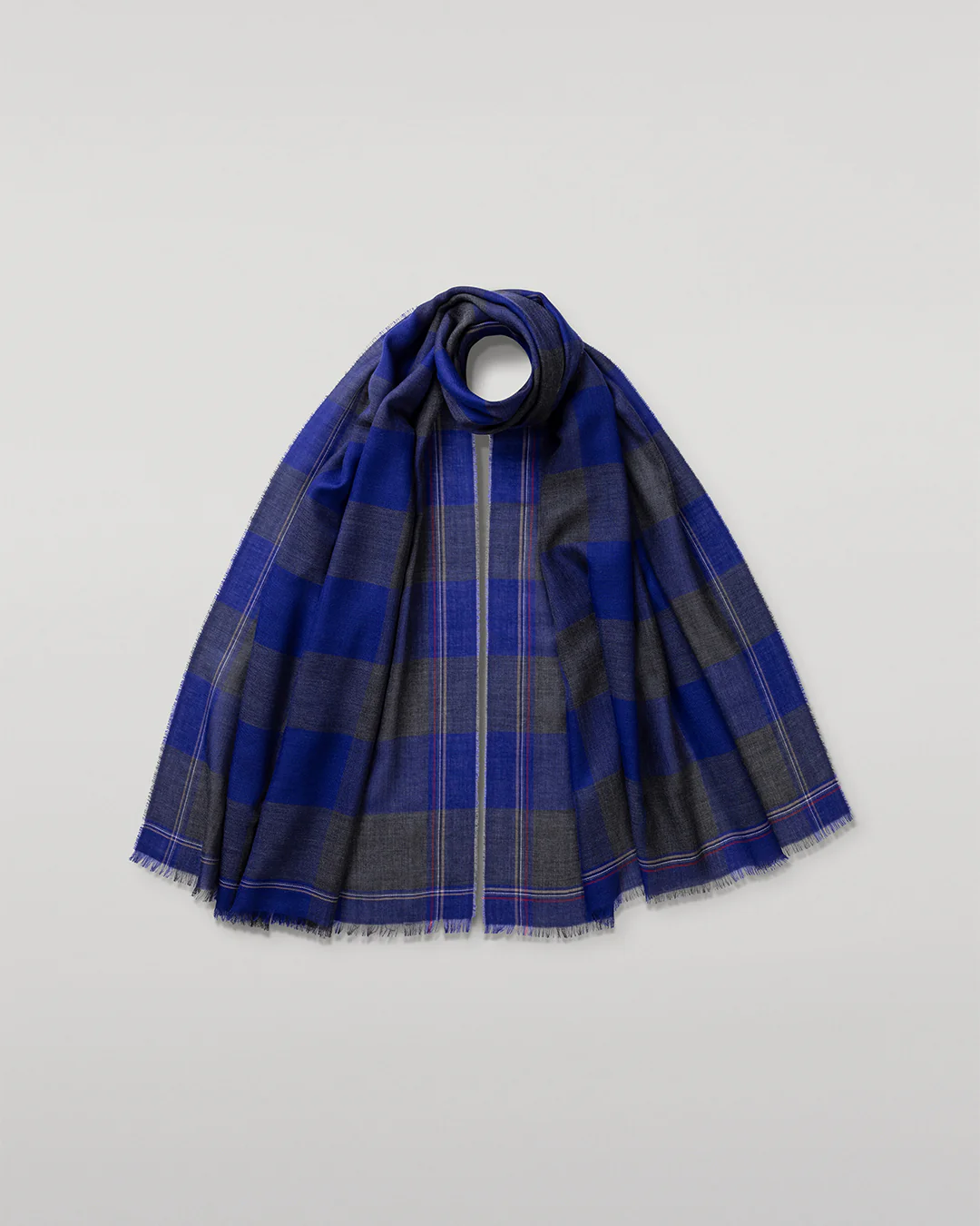 Carnbee Large Gingham Navy Cashmere Scarf