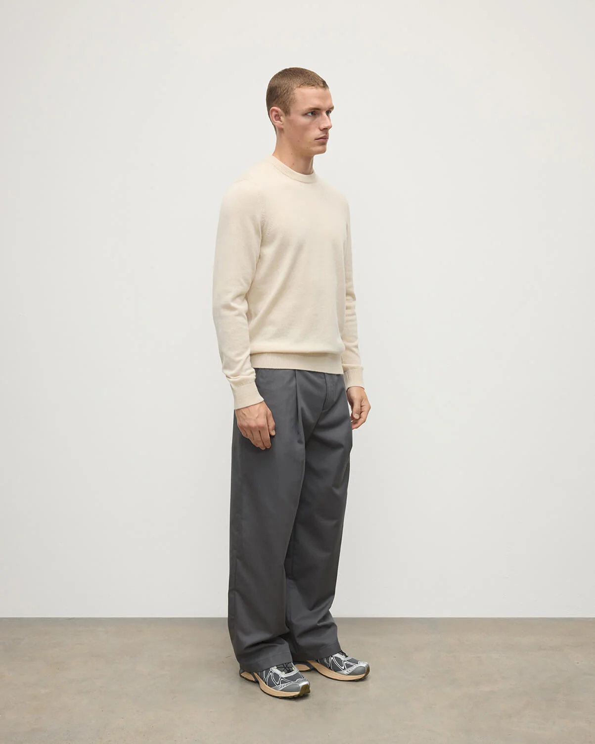 Rory Cream Classic Cashmere Crew Jumper - Image 3