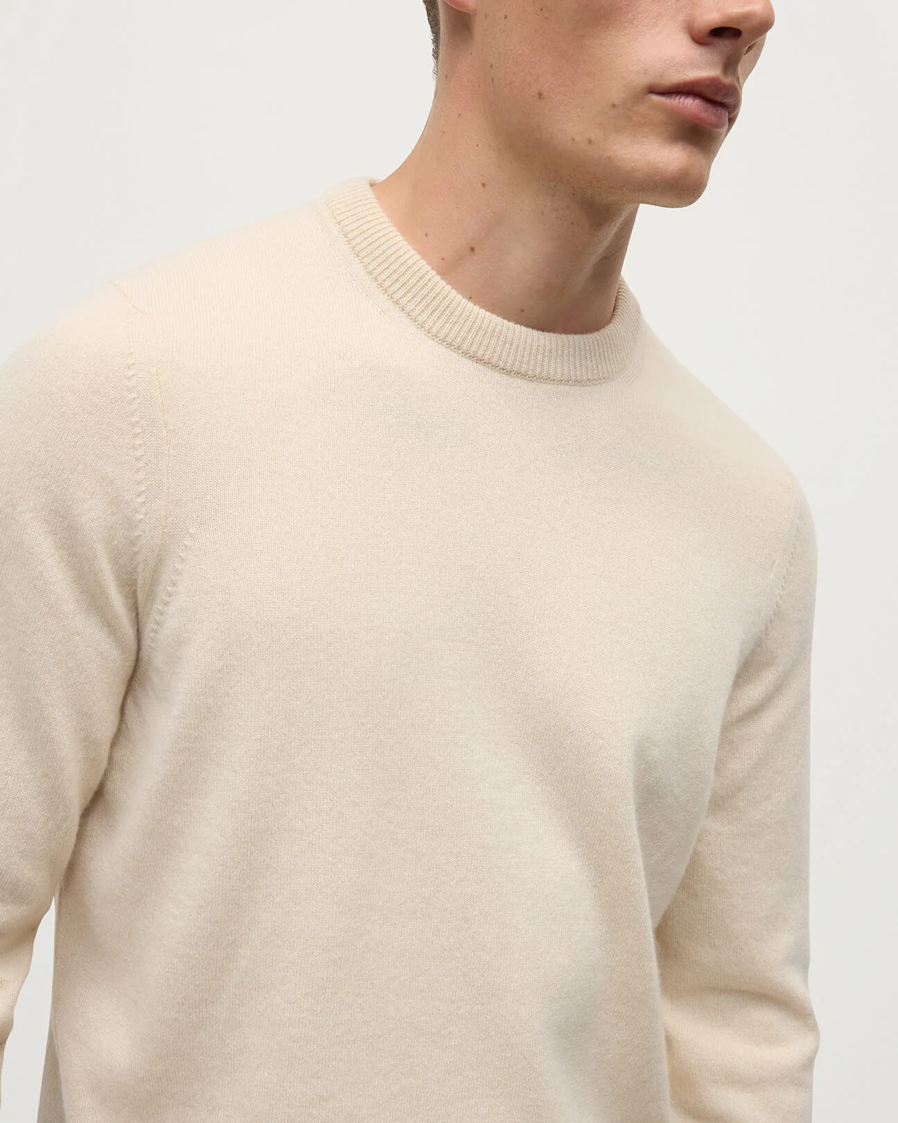 Rory Cream Classic Cashmere Crew Jumper - Image 5
