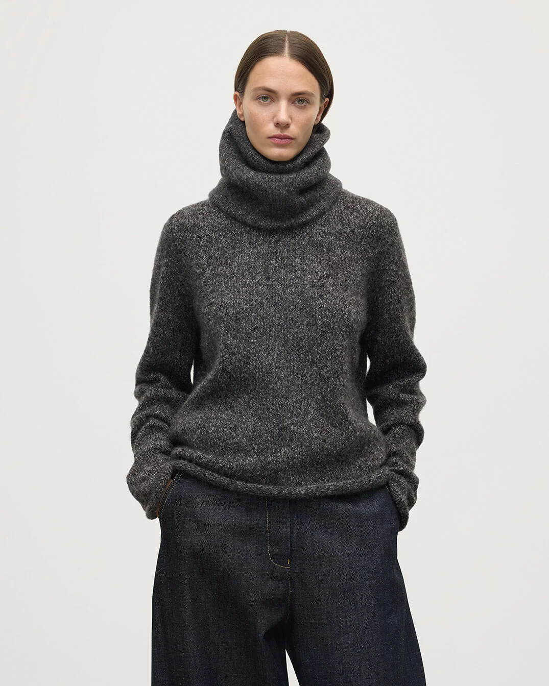 Cashmere Bouclé Charcoal Snood - Image 2