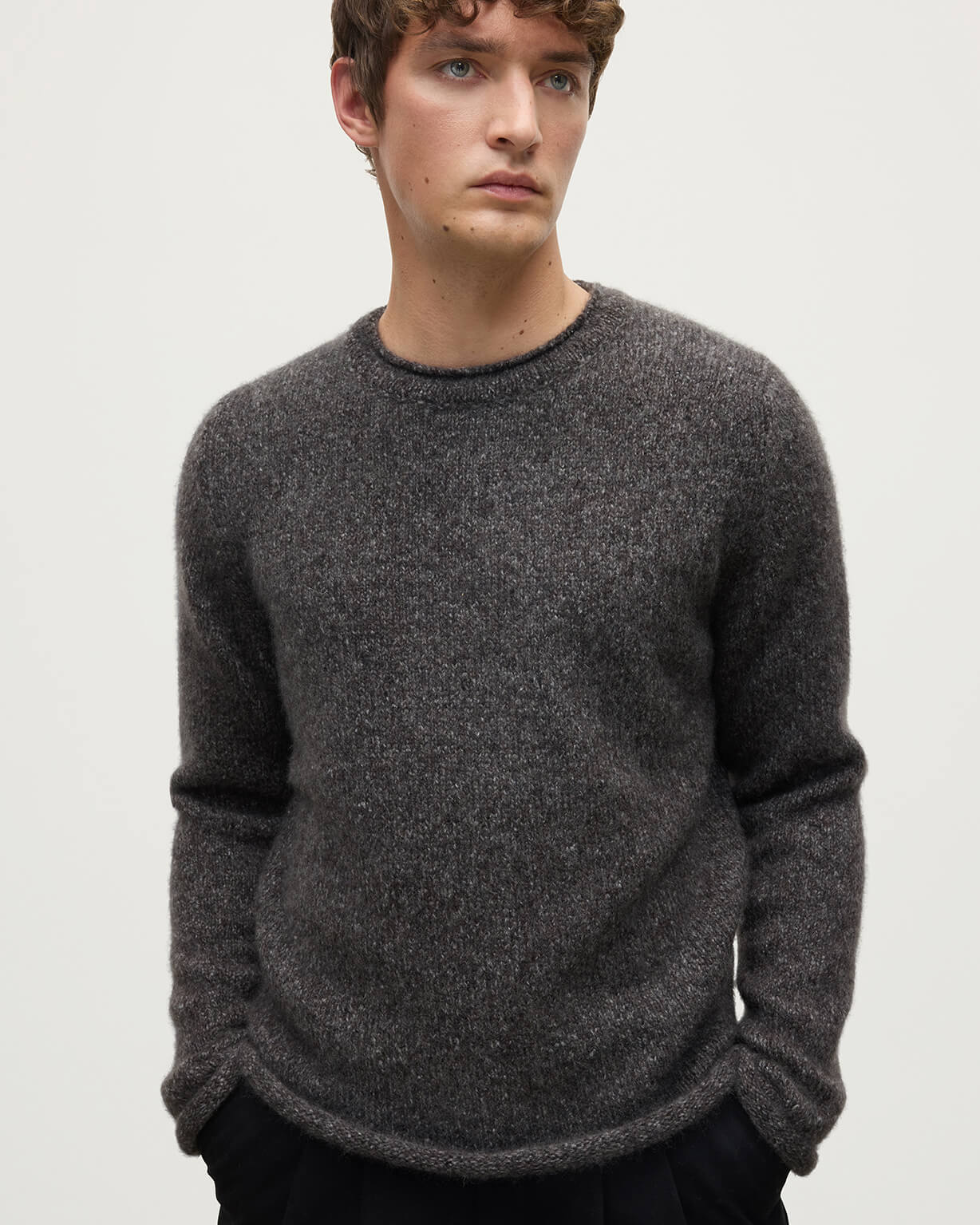 Brushed Cashmere Silk Charcoal Jumper - Image 5