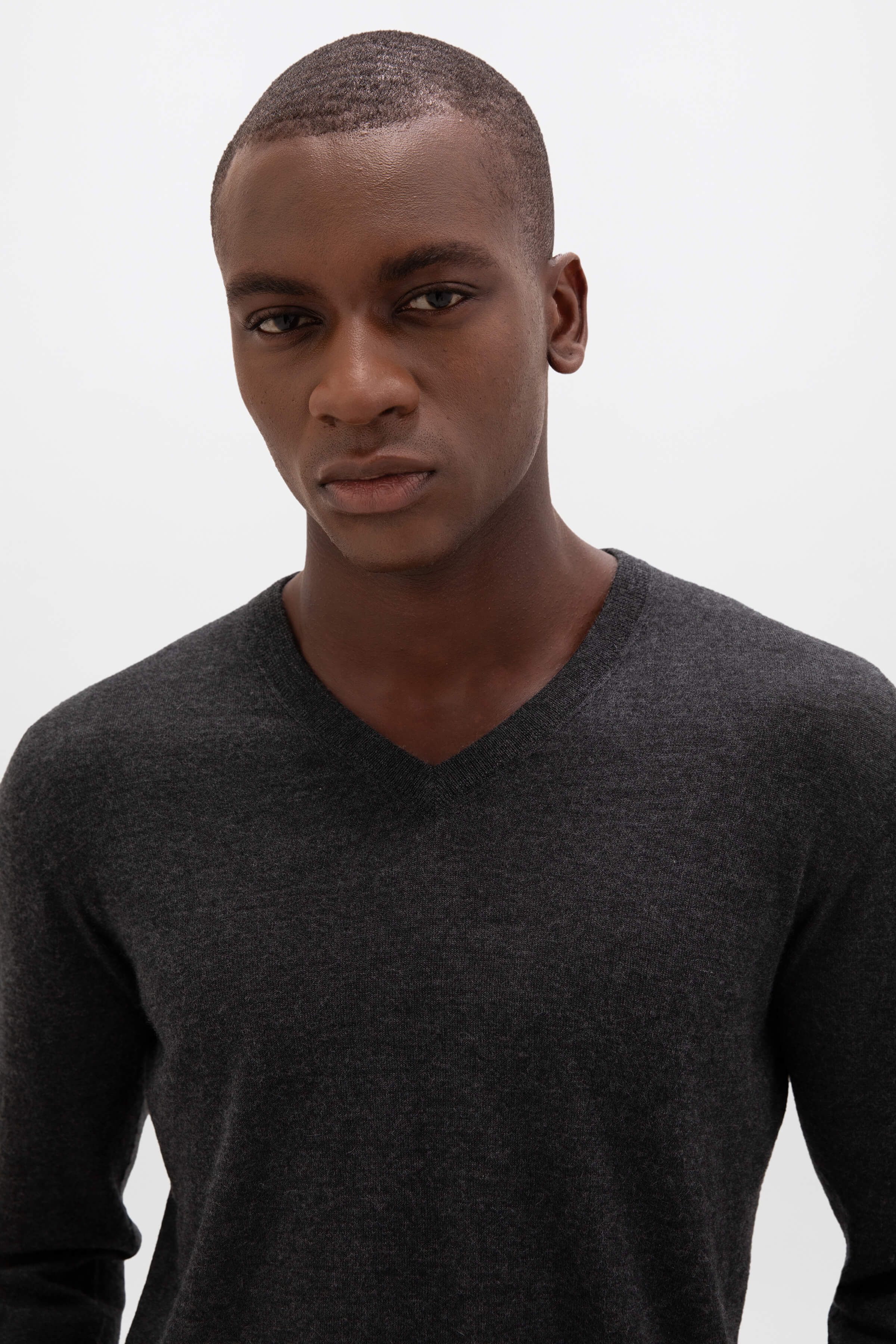 Superfine Cashmere Charcoal V Neck Jumper - Image 2
