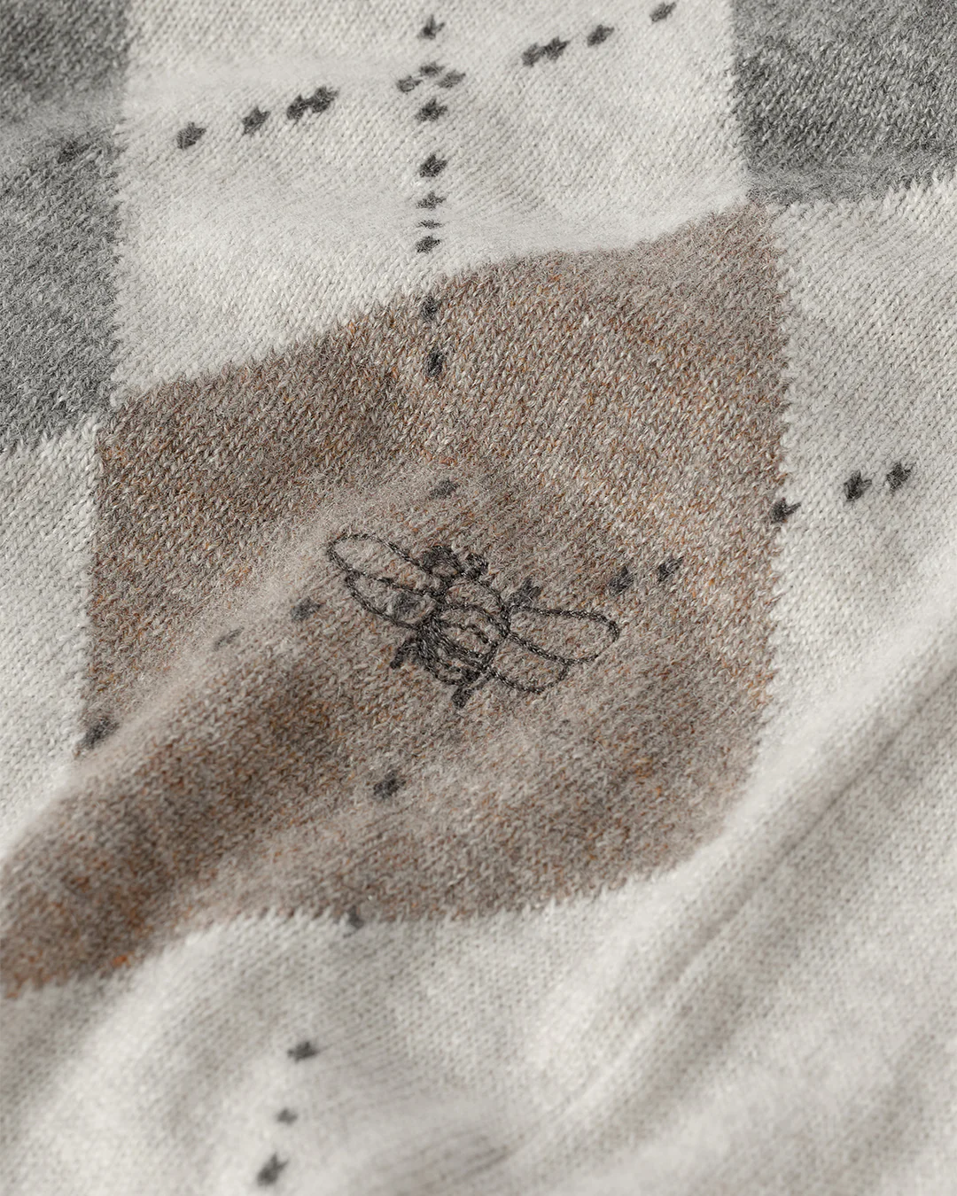 Clan Natural Argyle Cashmere Cardigan - Image 7