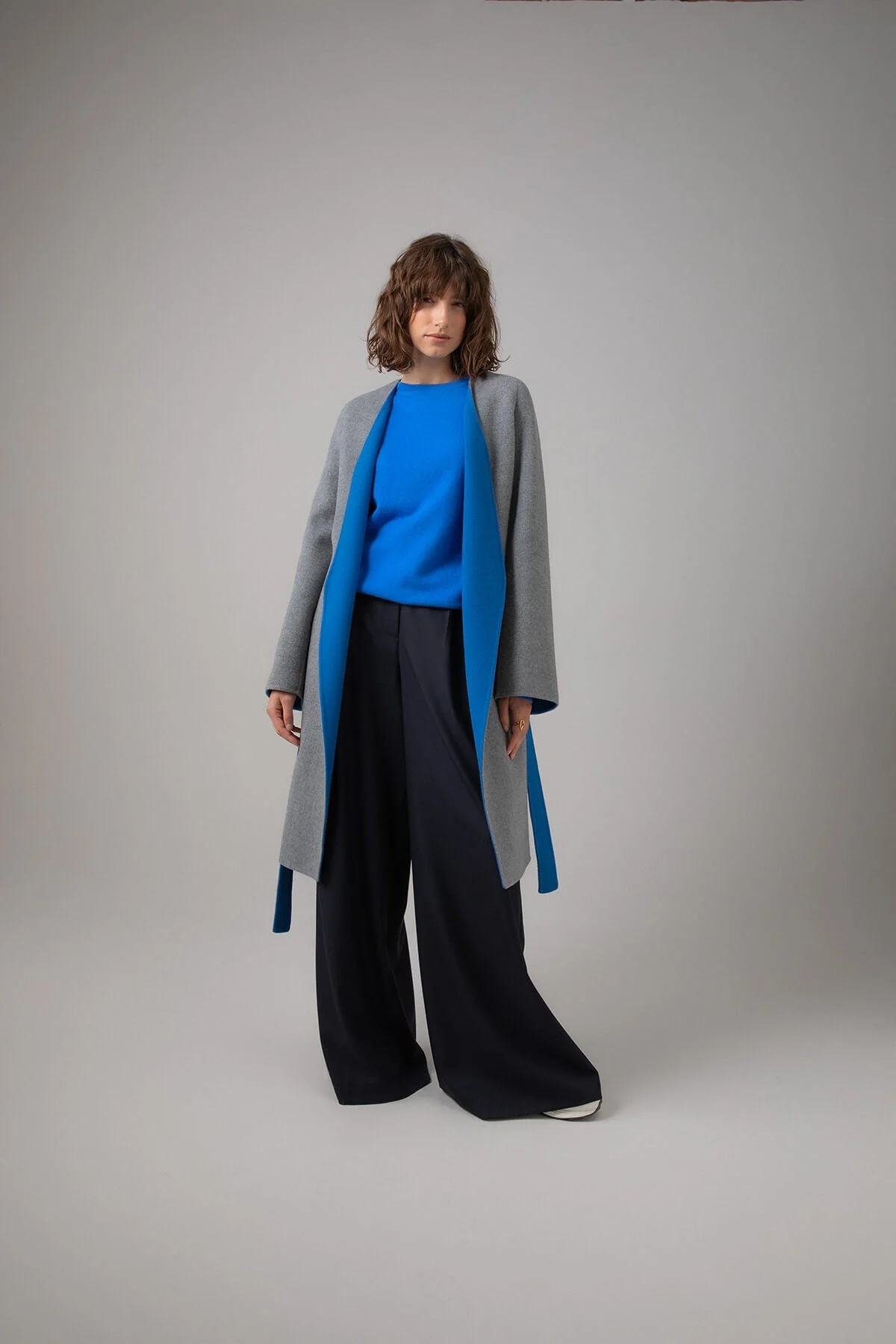 Collarless Grey & Blue Cape Coat - Image 4