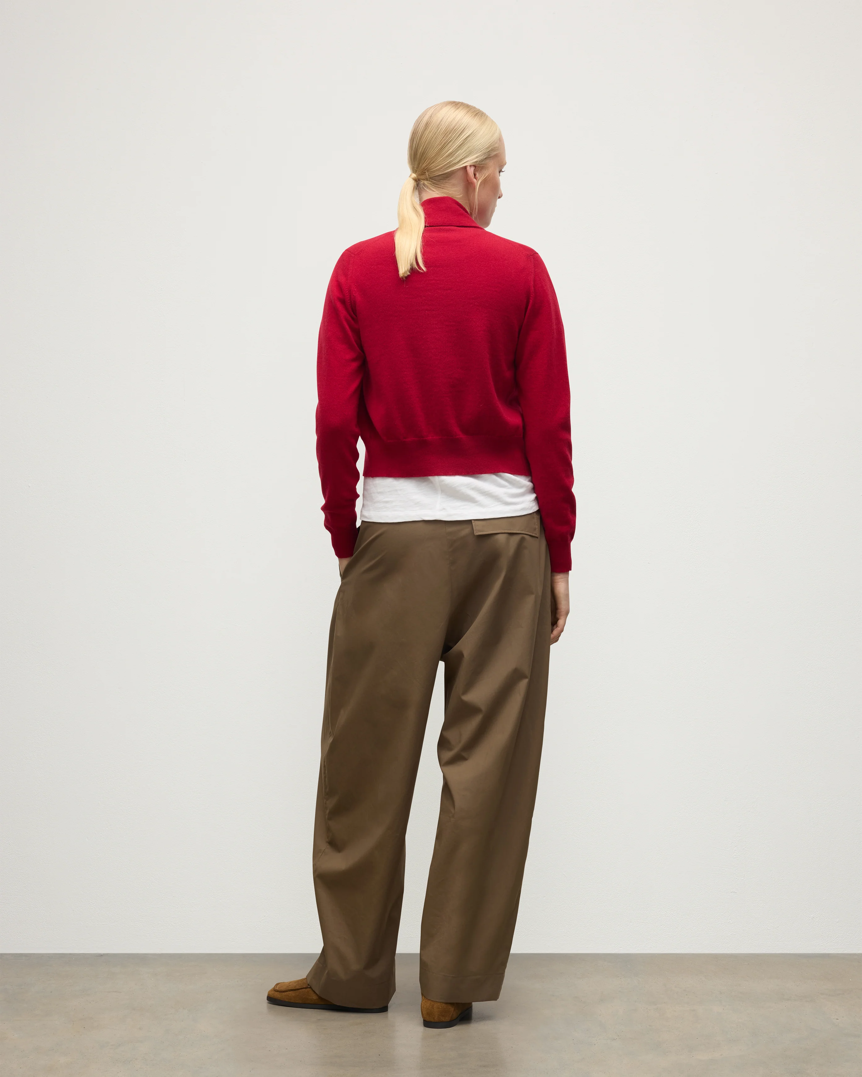 Crathie Red Shawl Cashmere Cardigan - Image 4