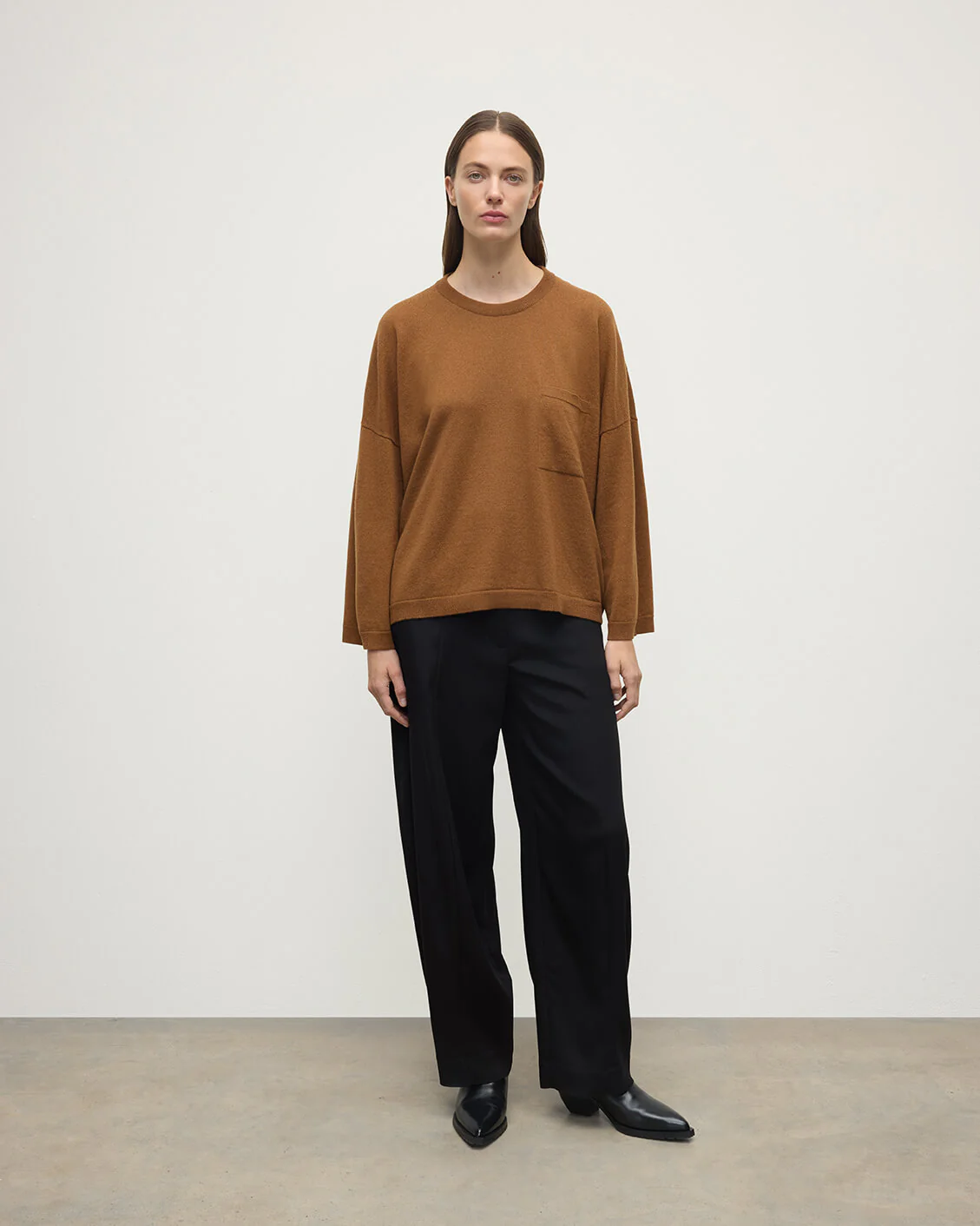 Gauzy Pocket Dark Camel Cashmere Jumper