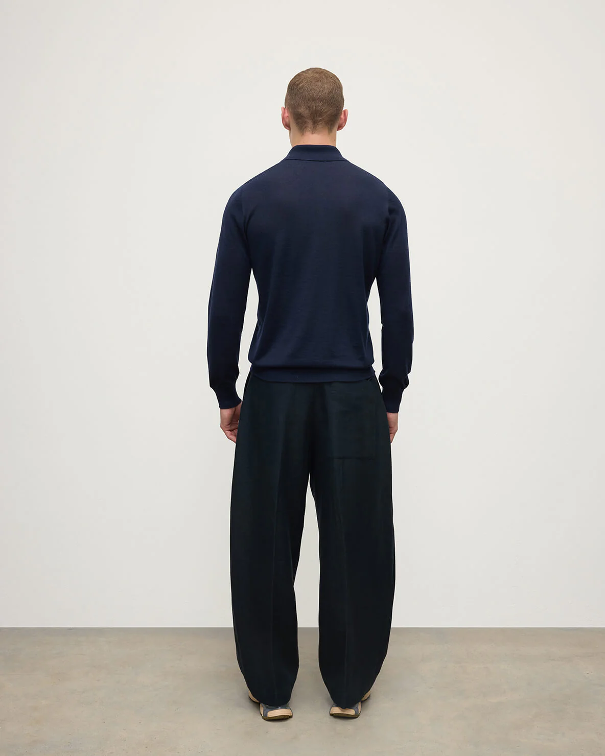 Fin Dark Navy Superfine Cashmere Polo Shirt - Image 4
