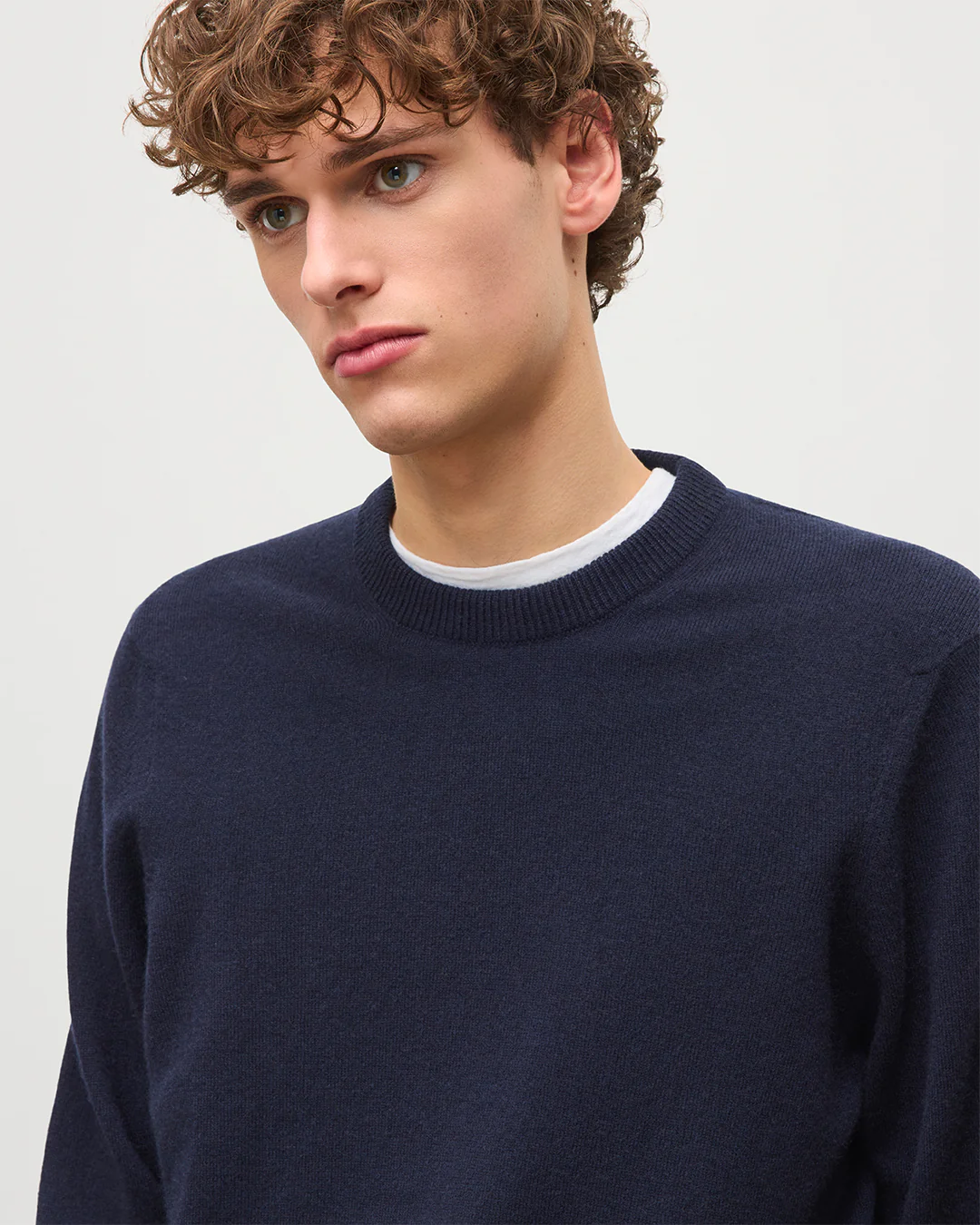 Rory Dark Navy Classic Cashmere Crew Jumper - Image 6