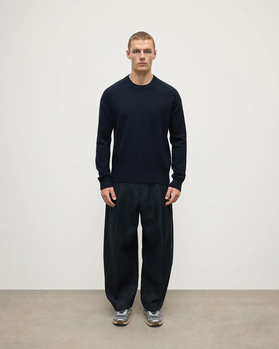 Superfine Merino Relaxed Dark Navy Jumper