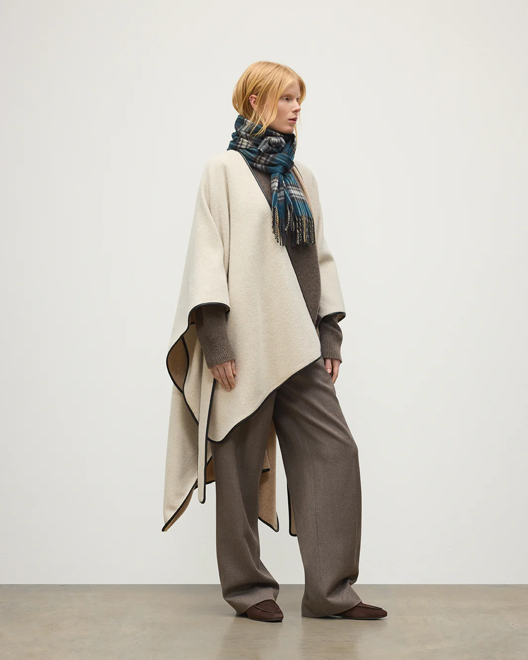 Cream Belted Cape with Leather Binding - Image 3