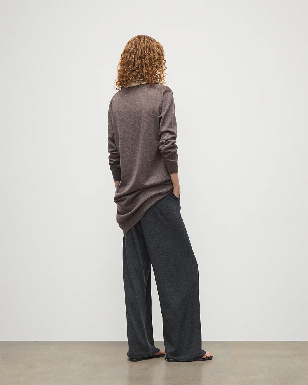 Elise Brown Long Superfine Cashmere Jumper - Image 4