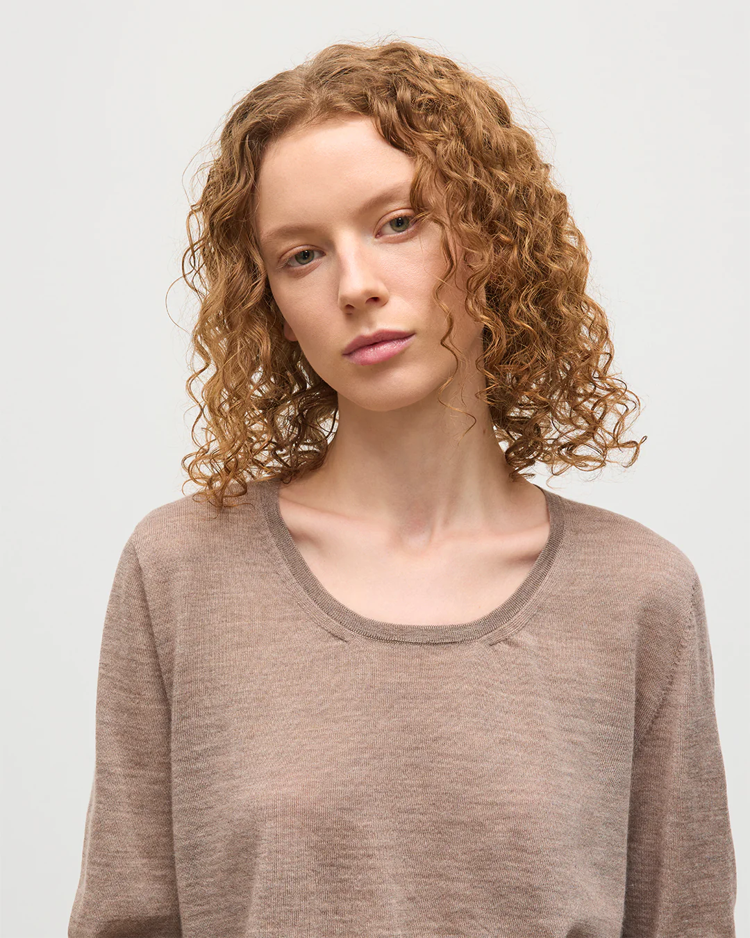 Ella Light Brown Superfine Cashmere Scoop Neck Jumper - Image 6