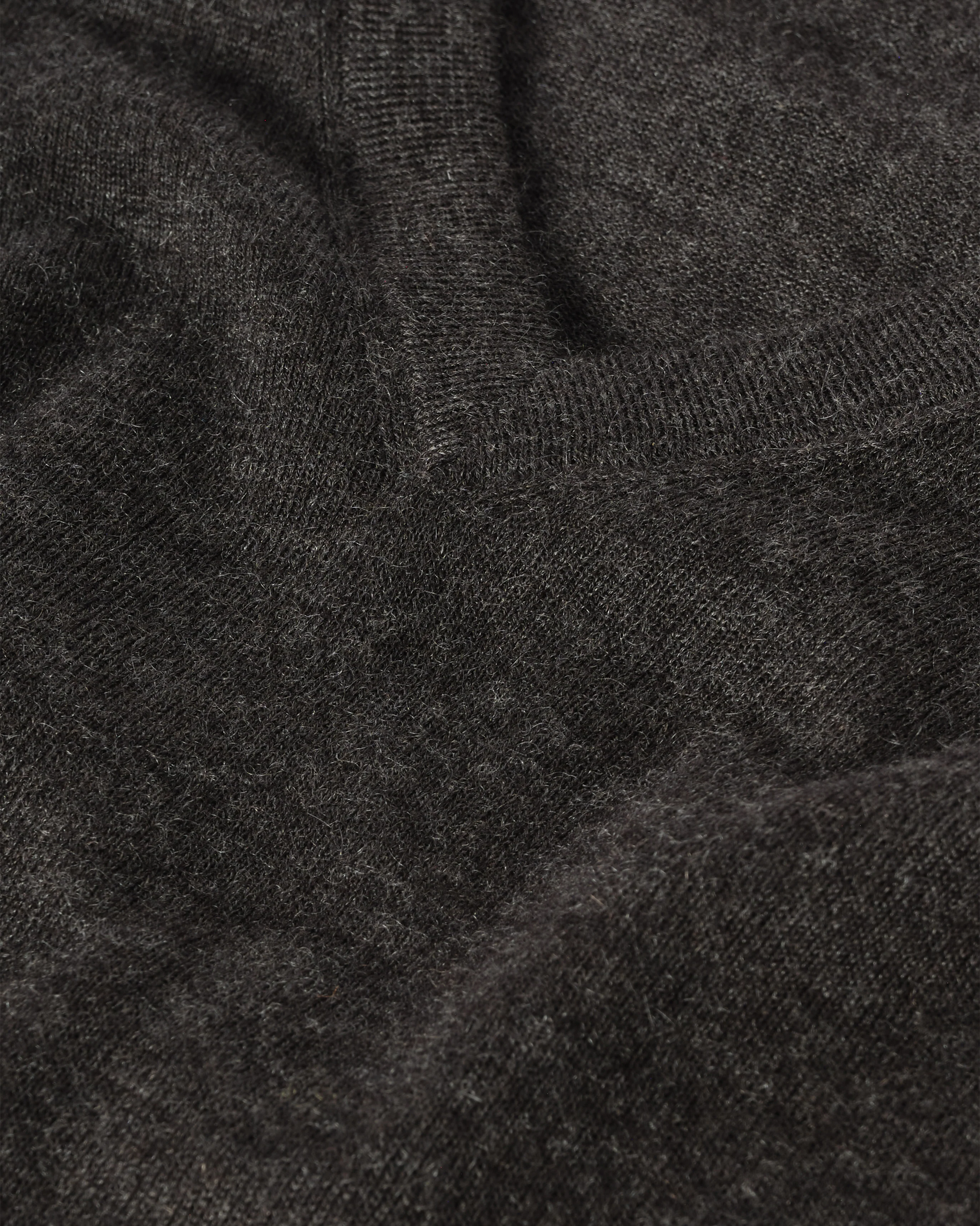 Fin Dark Grey V Neck Superfine Cashmere Jumper - Image 7