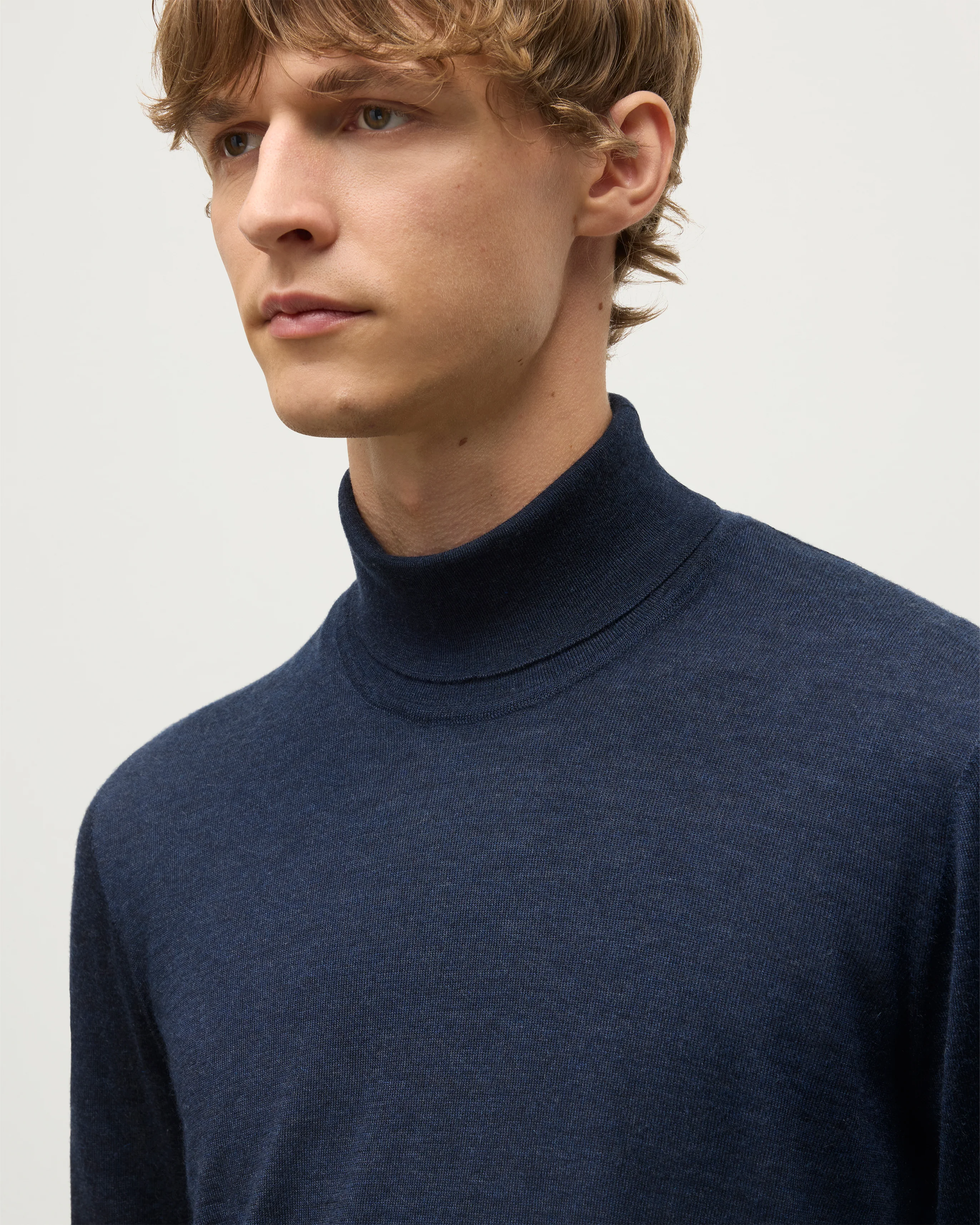 Fin Navy Cashmere Roll Neck Jumper - Image 6