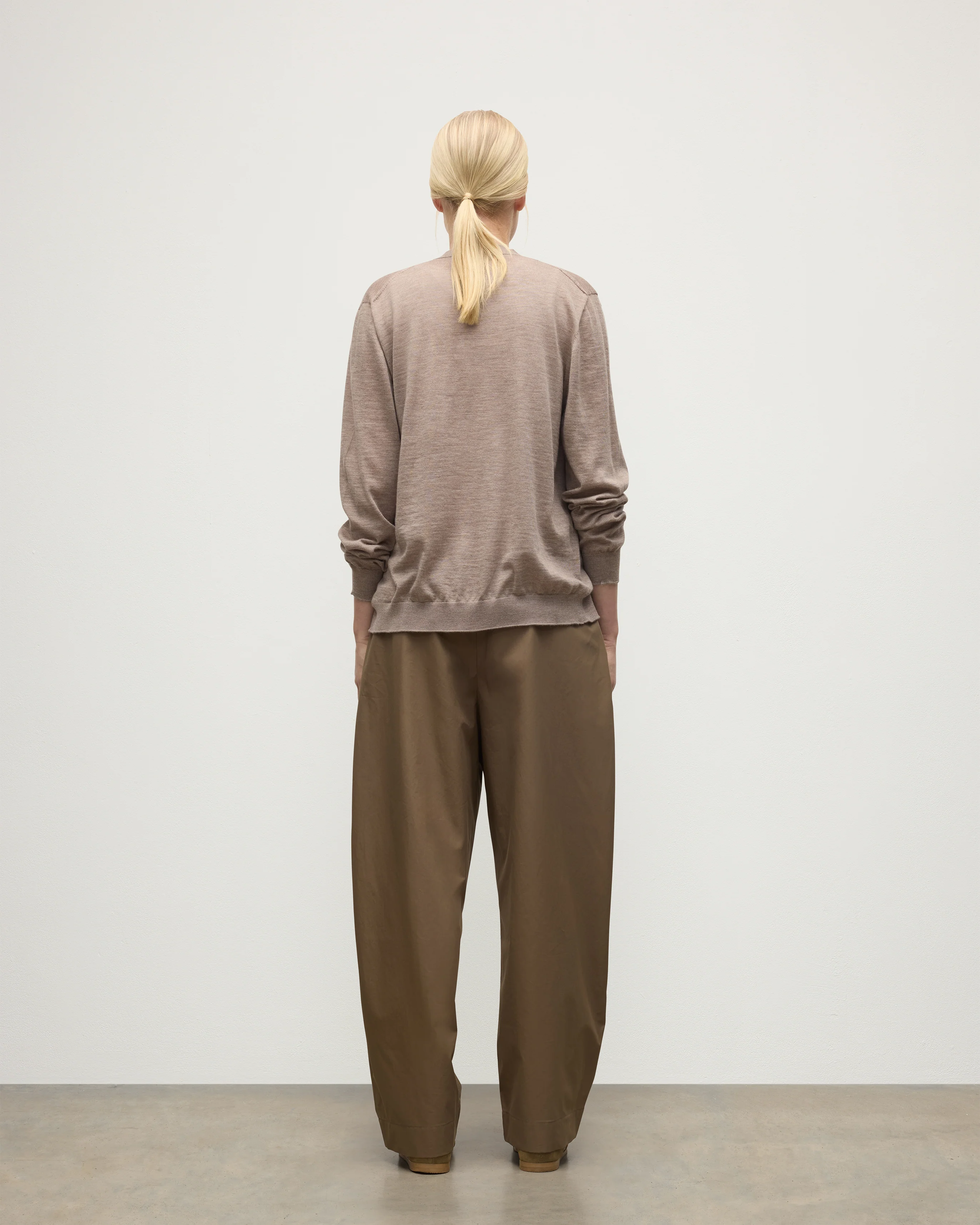 Forsyth Light Brown Superfine Cashmere Cardigan - Image 5