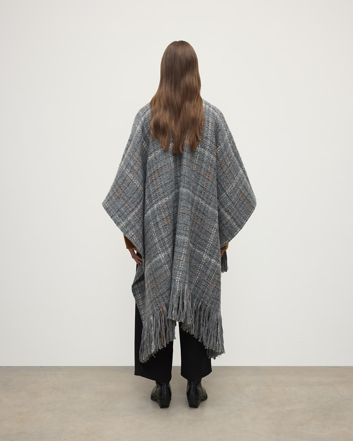 Grey Texture Cape - Image 4