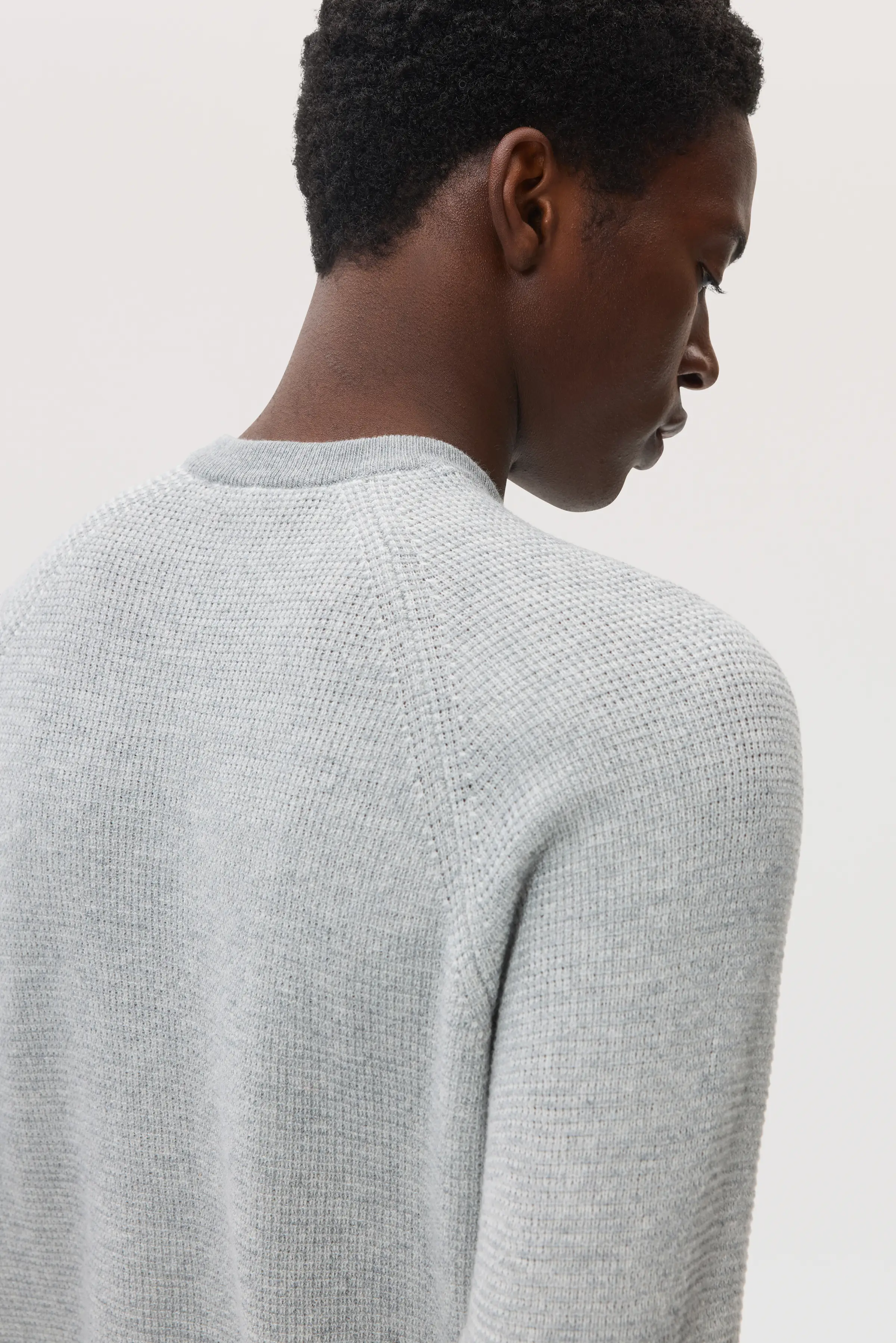 Featherlight Cashmere Waffle Stitch Light Grey Jumper - Image 3