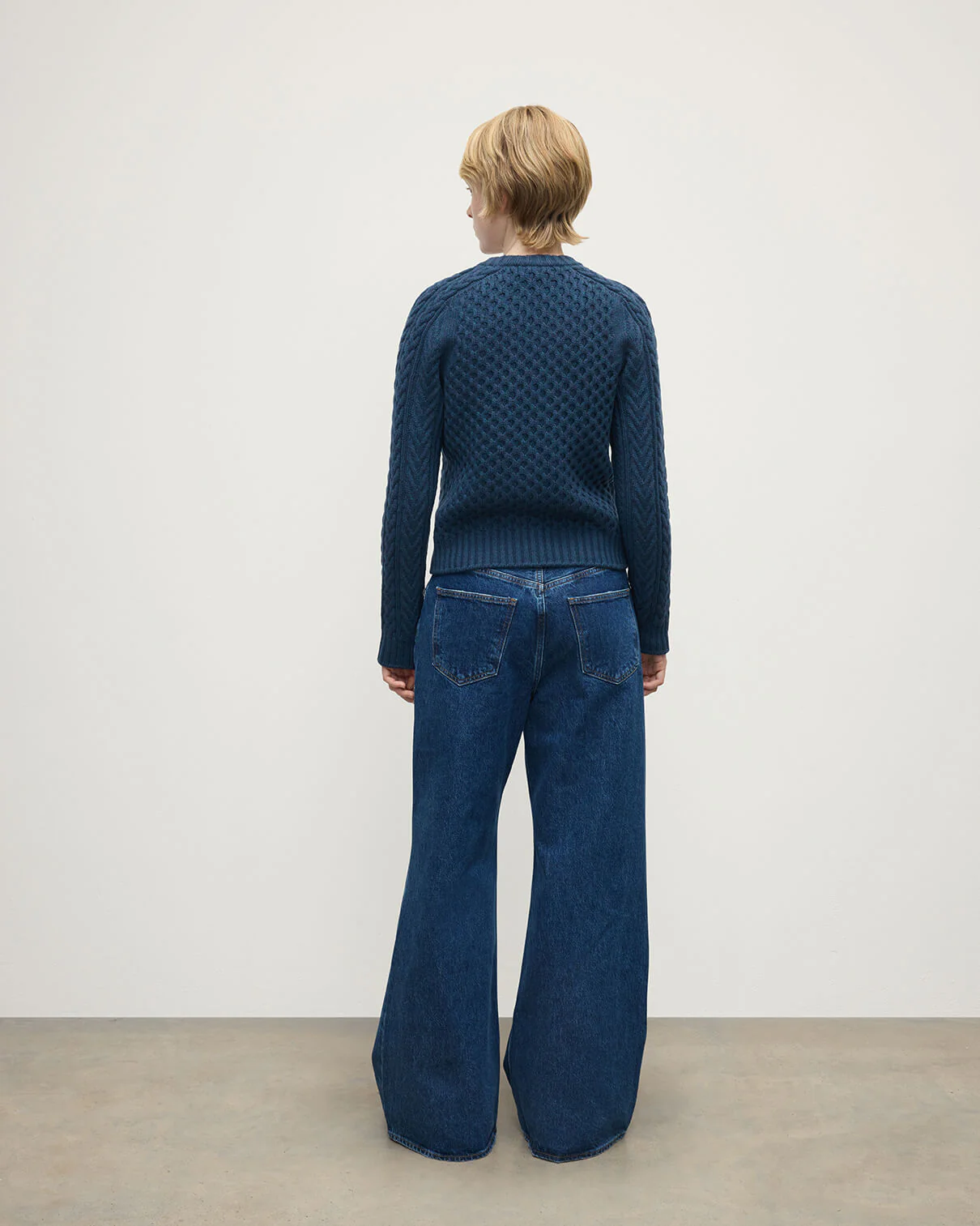 Aran Cable Navy Cashmere Jumper - Image 4