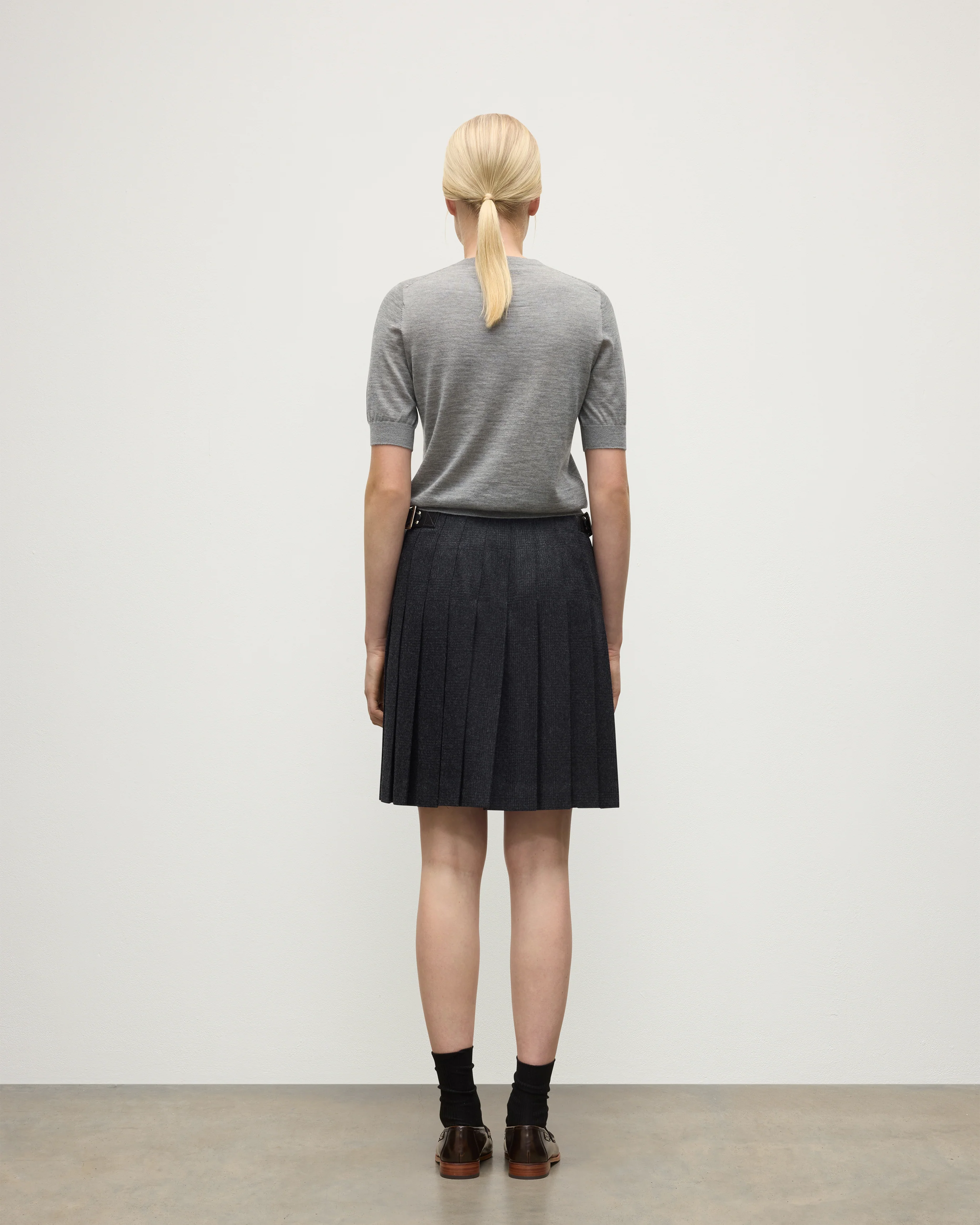 Honor Grey Superfine Cashmere T-Shirt - Image 4