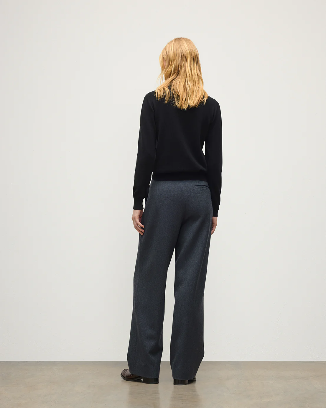 Iris Classic Black Roll Neck Cashmere Jumper - Image 4