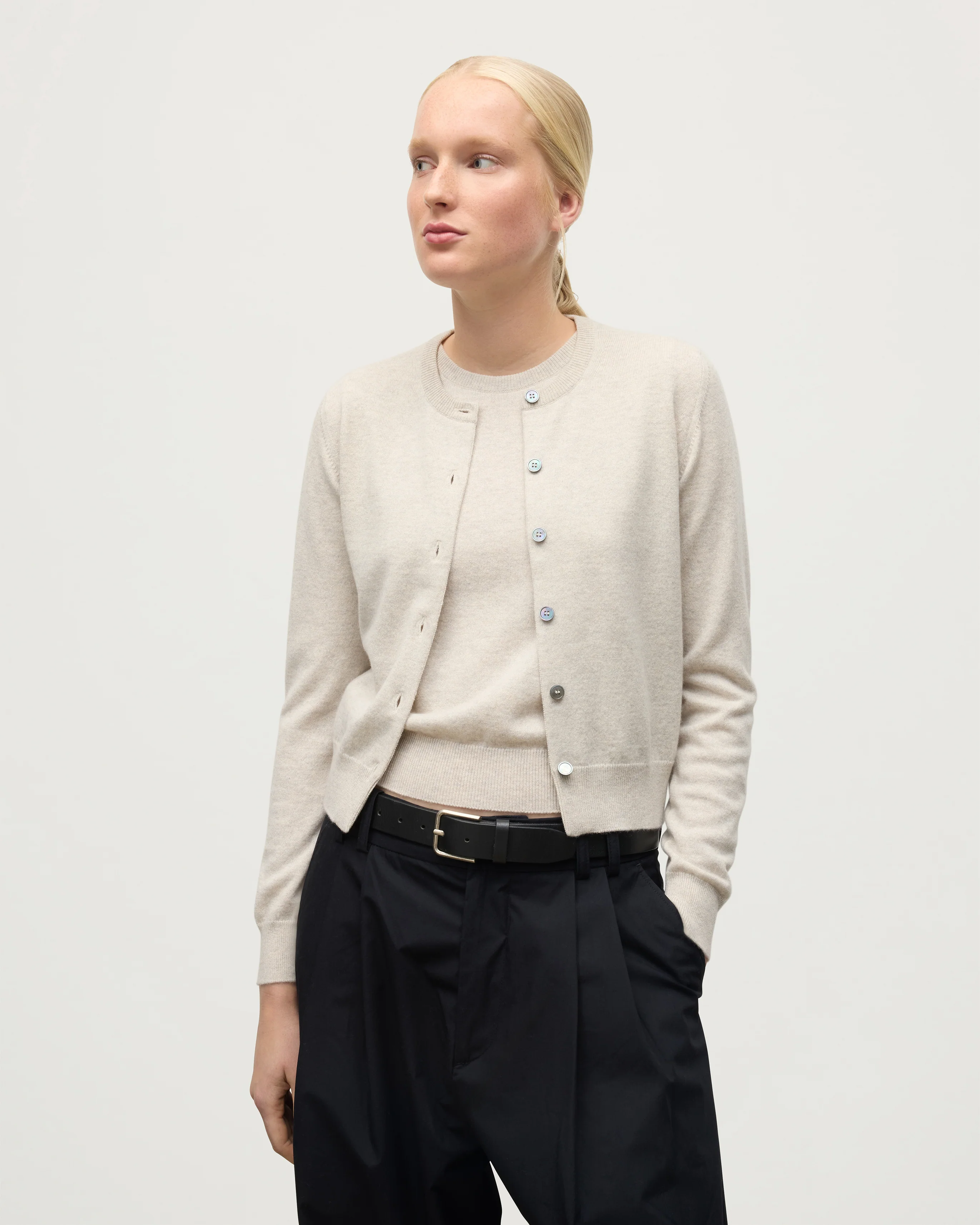 Iris Natural Classic Cashmere Cardigan - Image 6