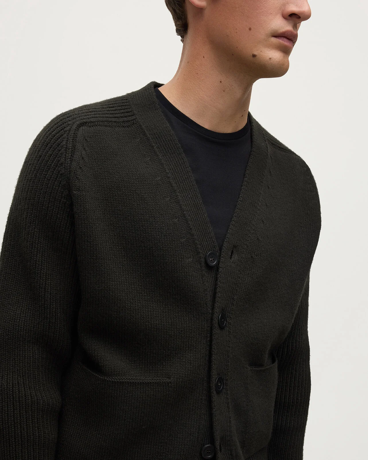 Ribbed Cashmere Dark Grey Cardigan - Image 5