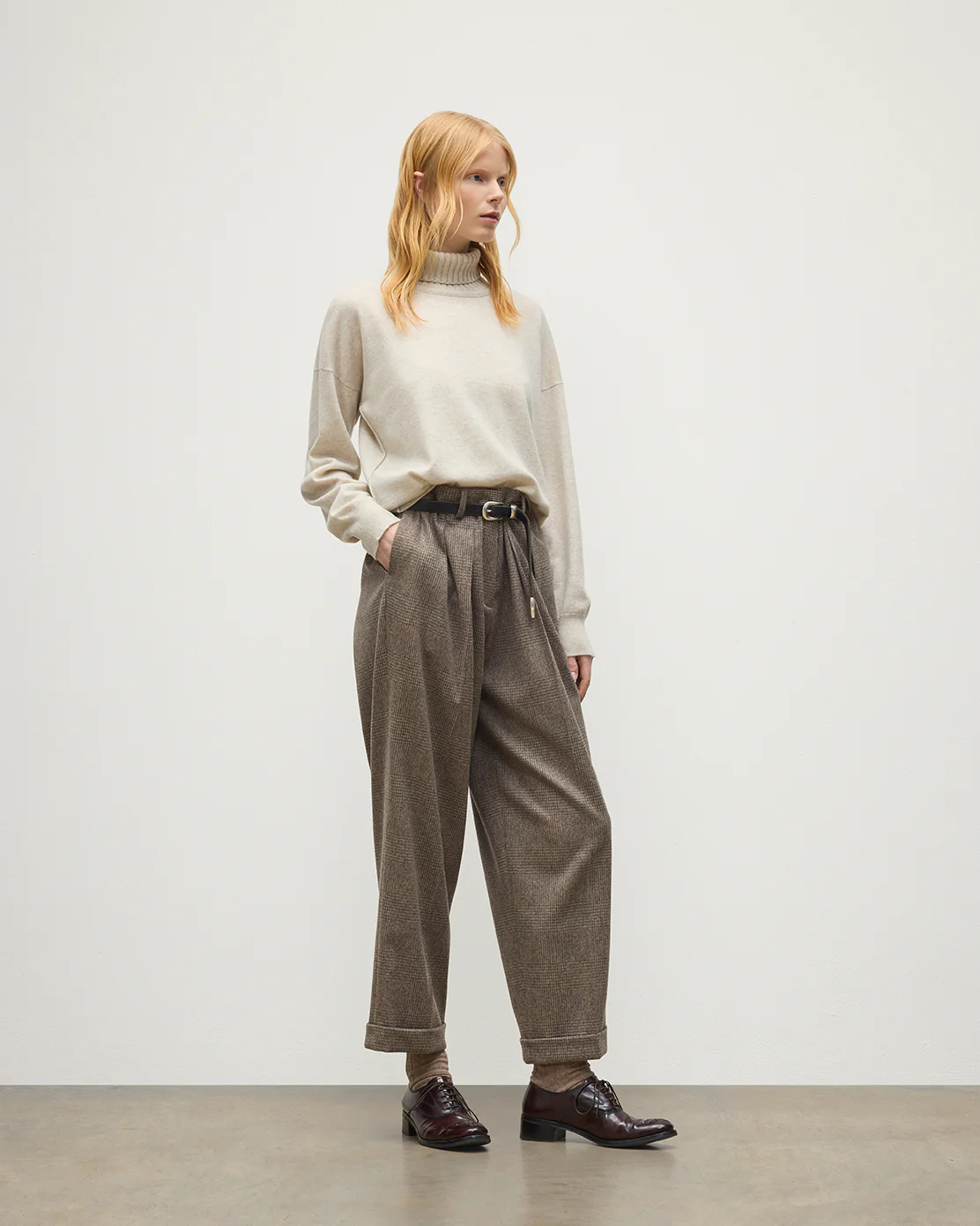 Jessie Roll Neck Natural Cashmere Jumper - Image 4