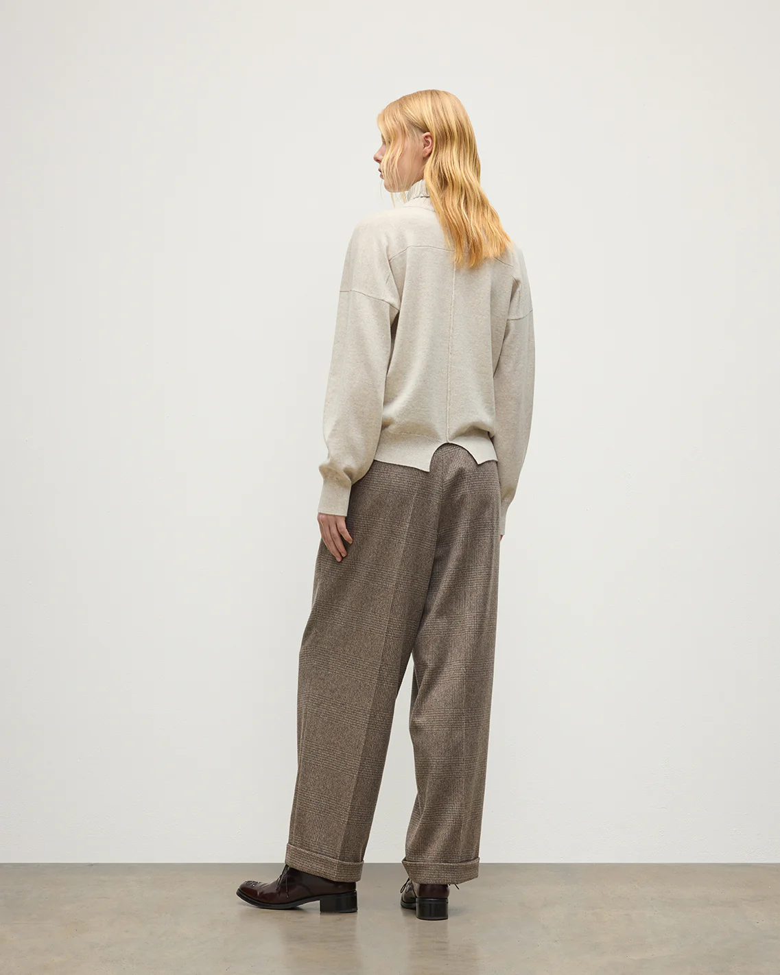 Jessie Roll Neck Natural Cashmere Jumper - Image 5