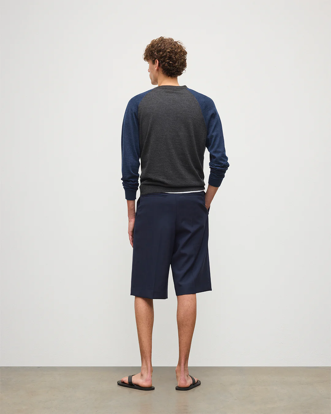Leith Grey & Navy Ringer Superfine Cashmere Jumper - Image 4