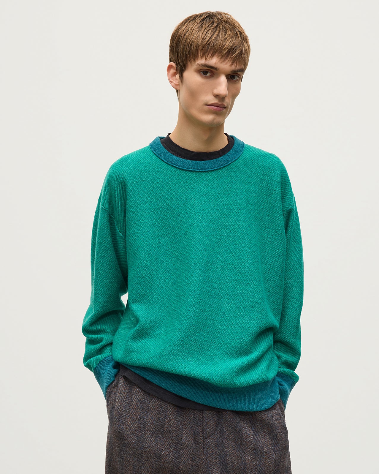 Liddell Green Cashmere Sweatshirt - Image 5