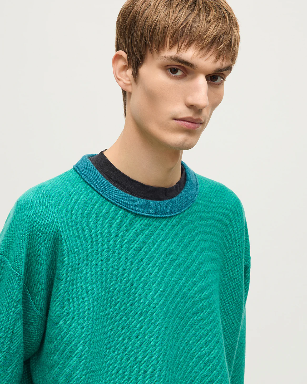 Liddell Green Cashmere Sweatshirt - Image 6