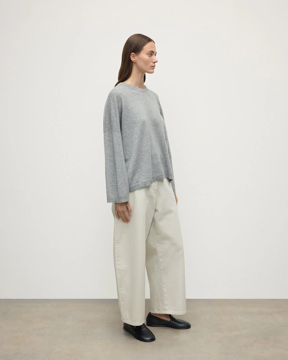 Gauzy Pocket Light Grey Cashmere Jumper - Image 3