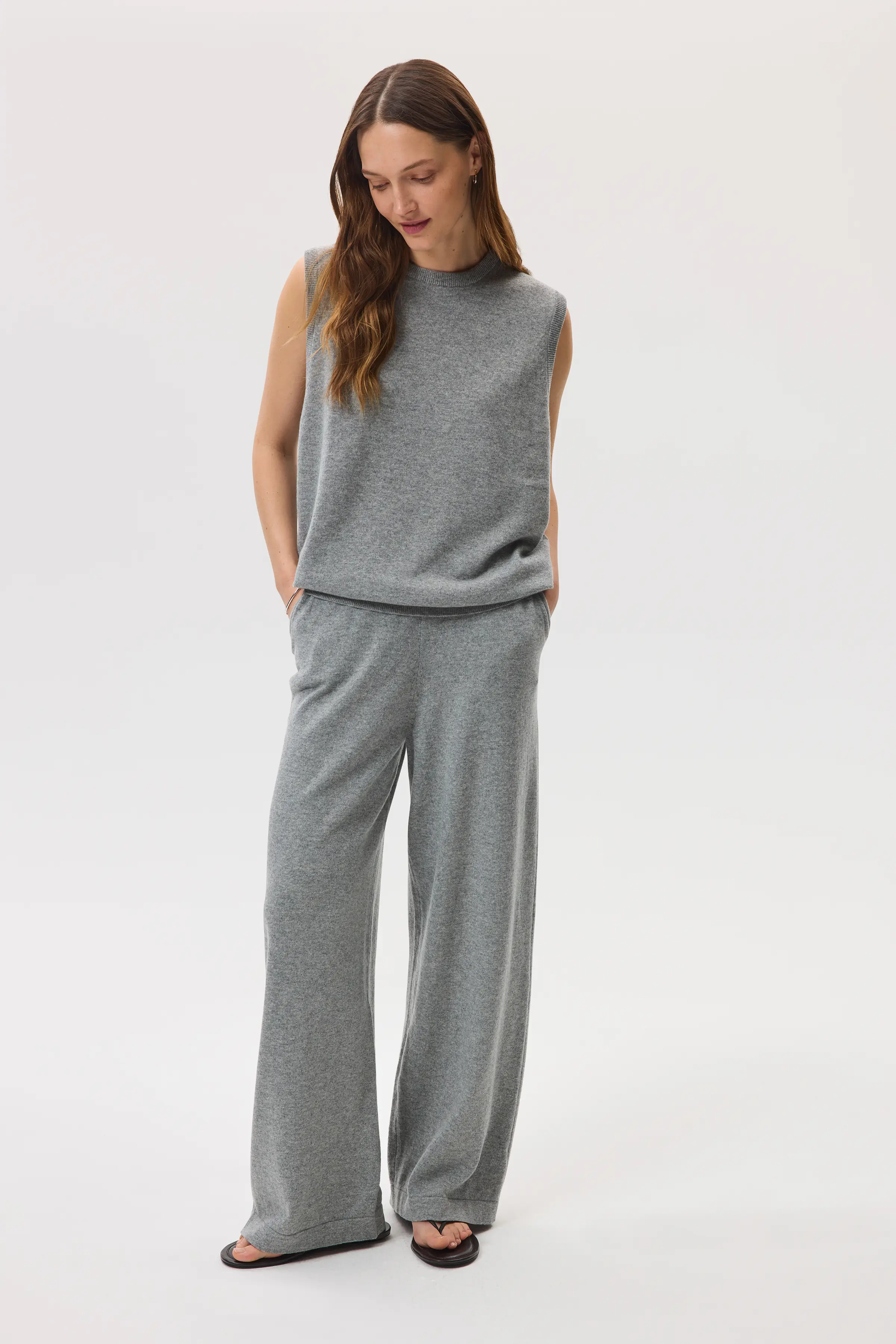 Light Grey Cashmere Tank - Image 4