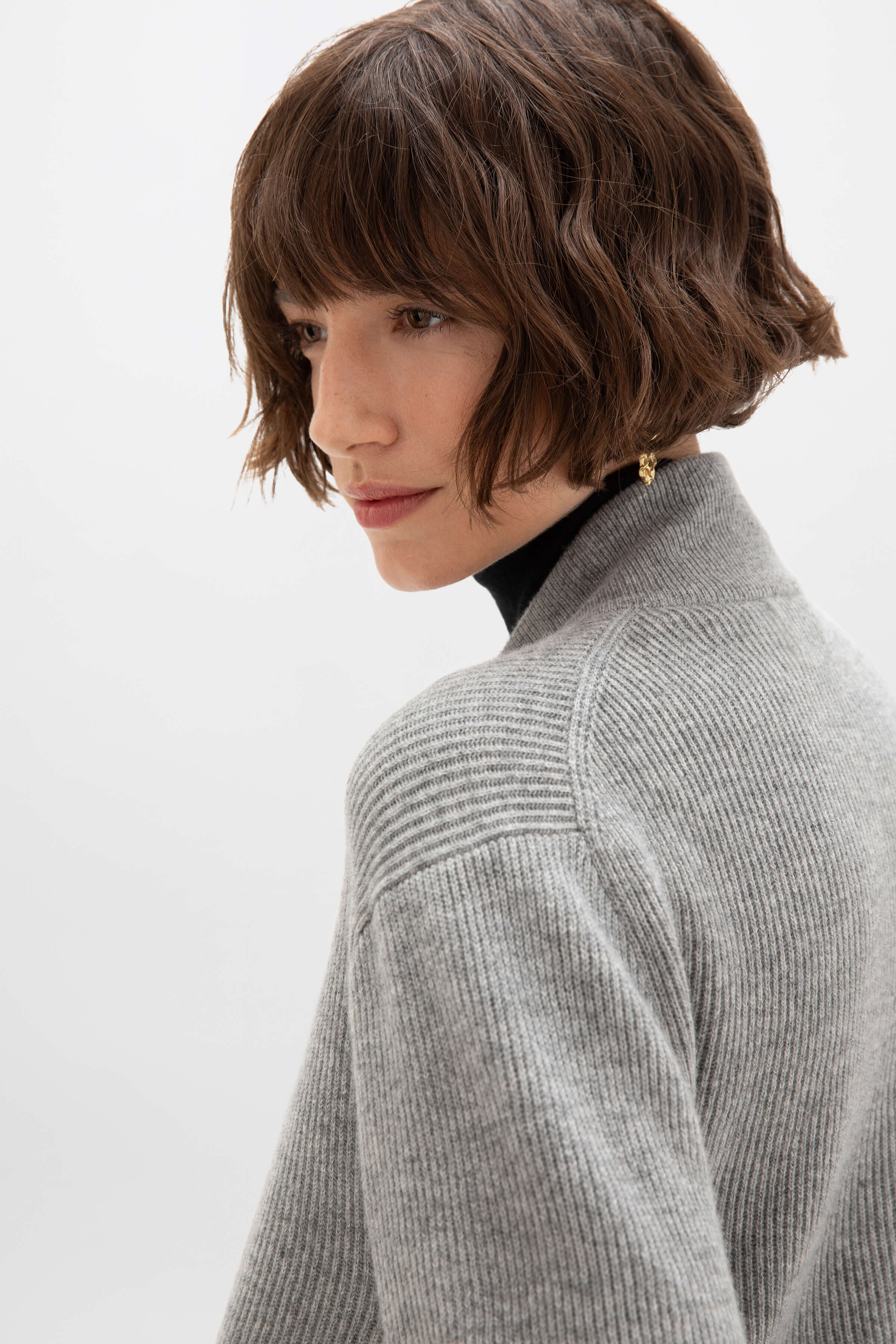 Ribbed Cashmere Light Grey Cardigan - Image 5
