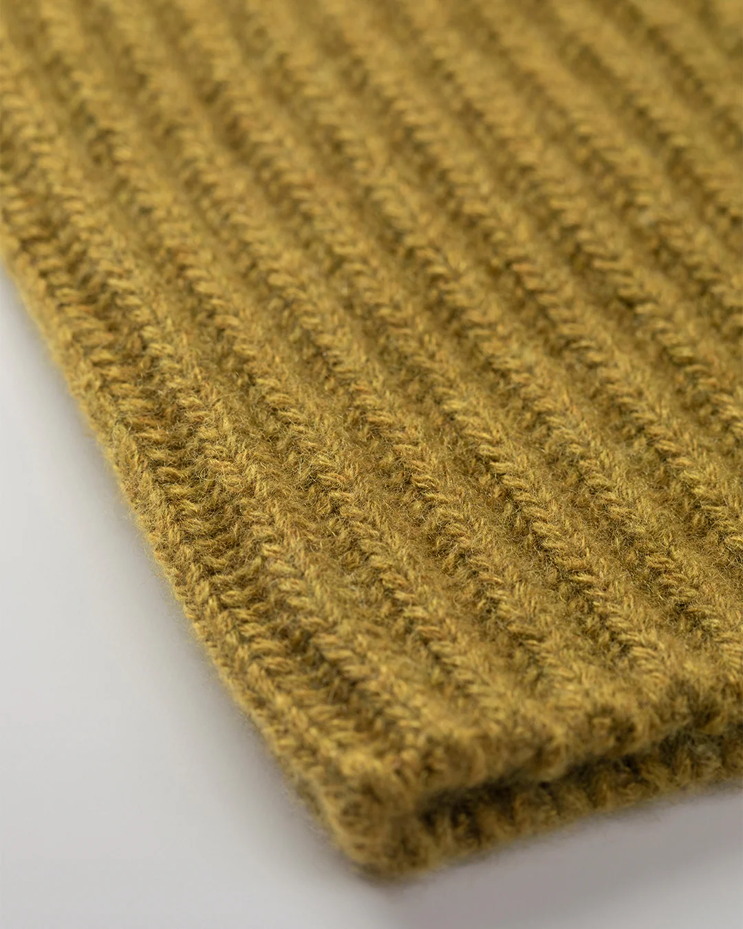 Lovat Green Cashmere Hat - Image 5