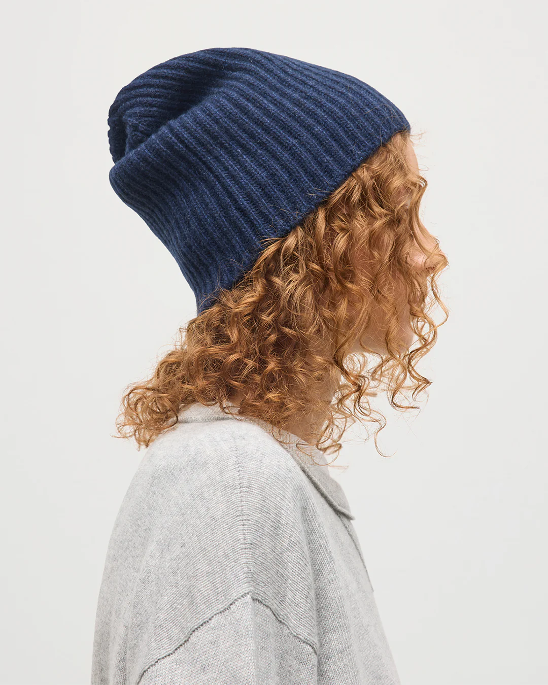 Lovat Navy Cashmere Hat - Image 4